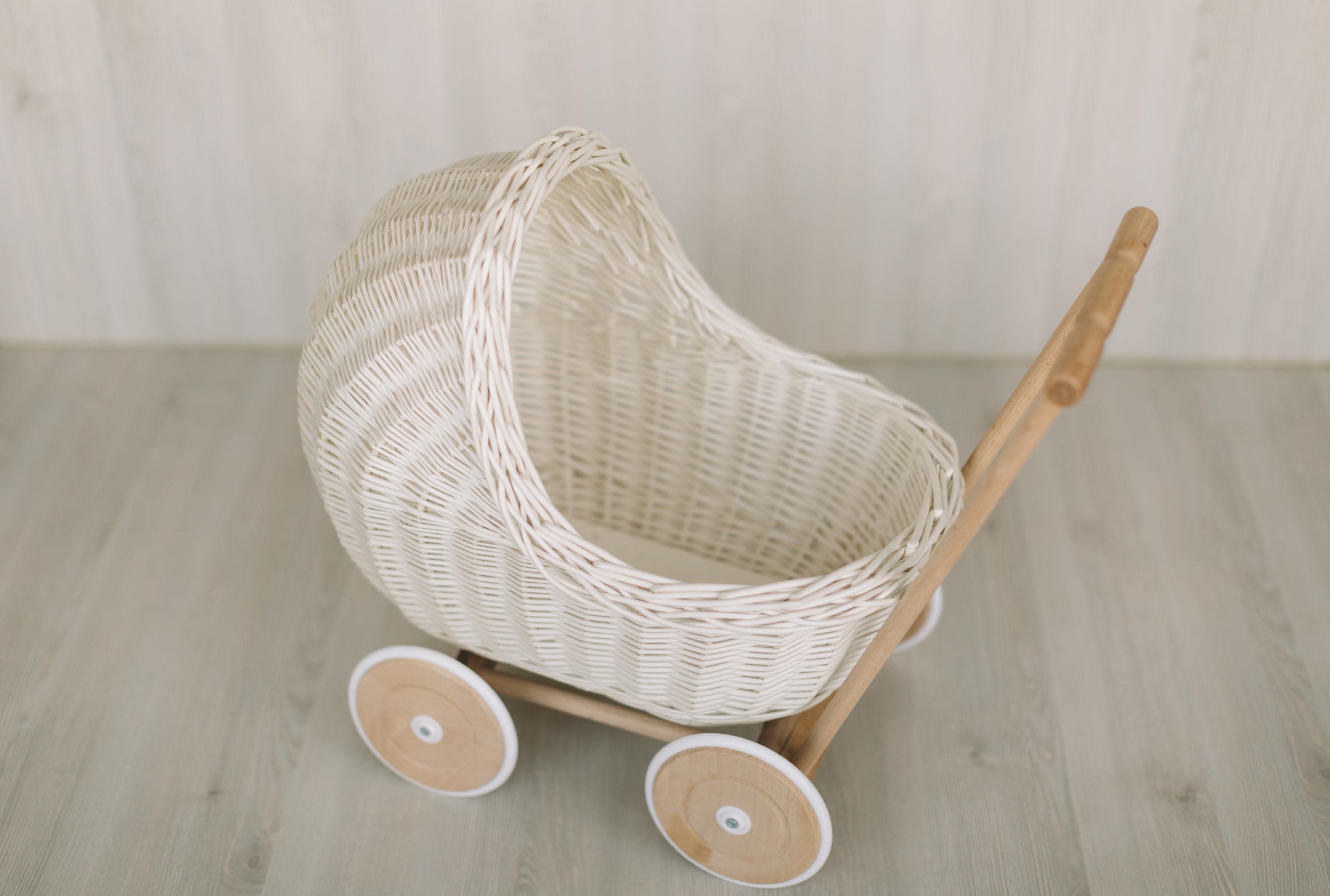 Wicker Doll Stroller for Newborn Photography Prop, Birthday Gift for Kids for Nursery Decor or Baby Shower Decor, Baby Buggy for Toy Storage