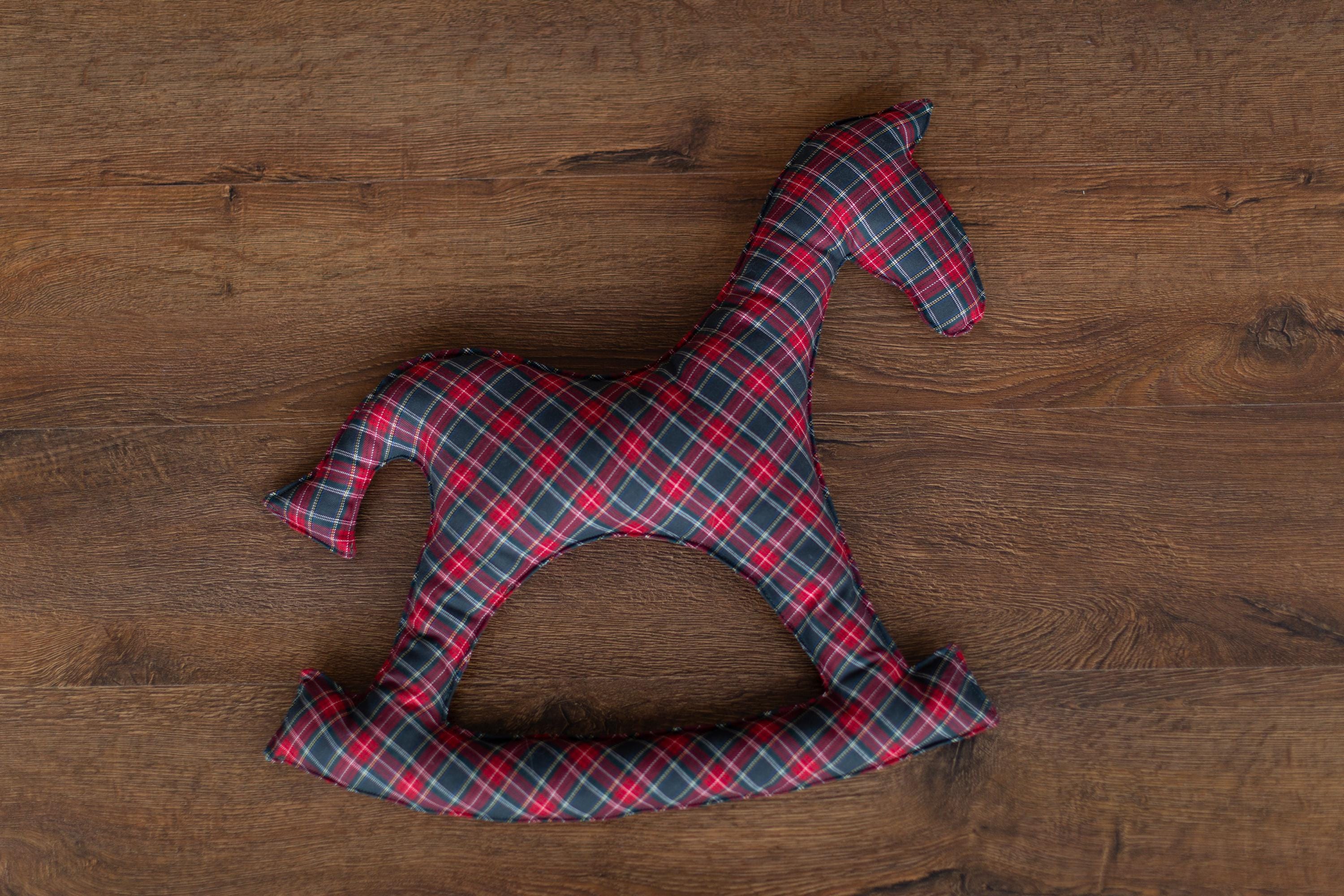 Newborn Horse Posing Toy, Newborn Animal Posing Pillow for Newborn Photography prop, Newborn Stuffed Animal Pillow, Newborn Horse Pillow