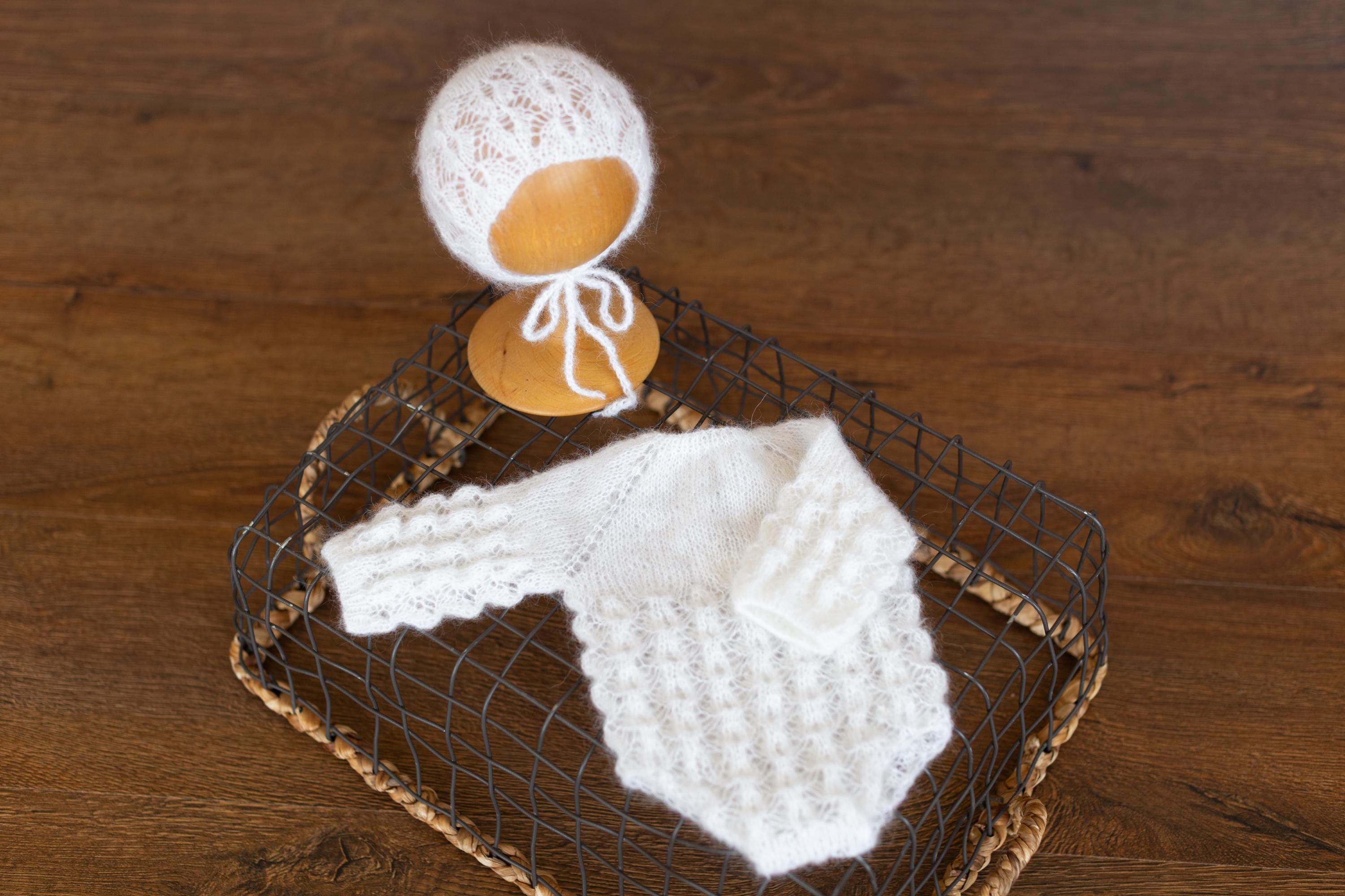 Newborn Knit Romper with Bonnet, Newborn Knitted Romper, Newborn Knitted Outfit Girl, Newborn Photography props, Newborn Coming Home Outfit