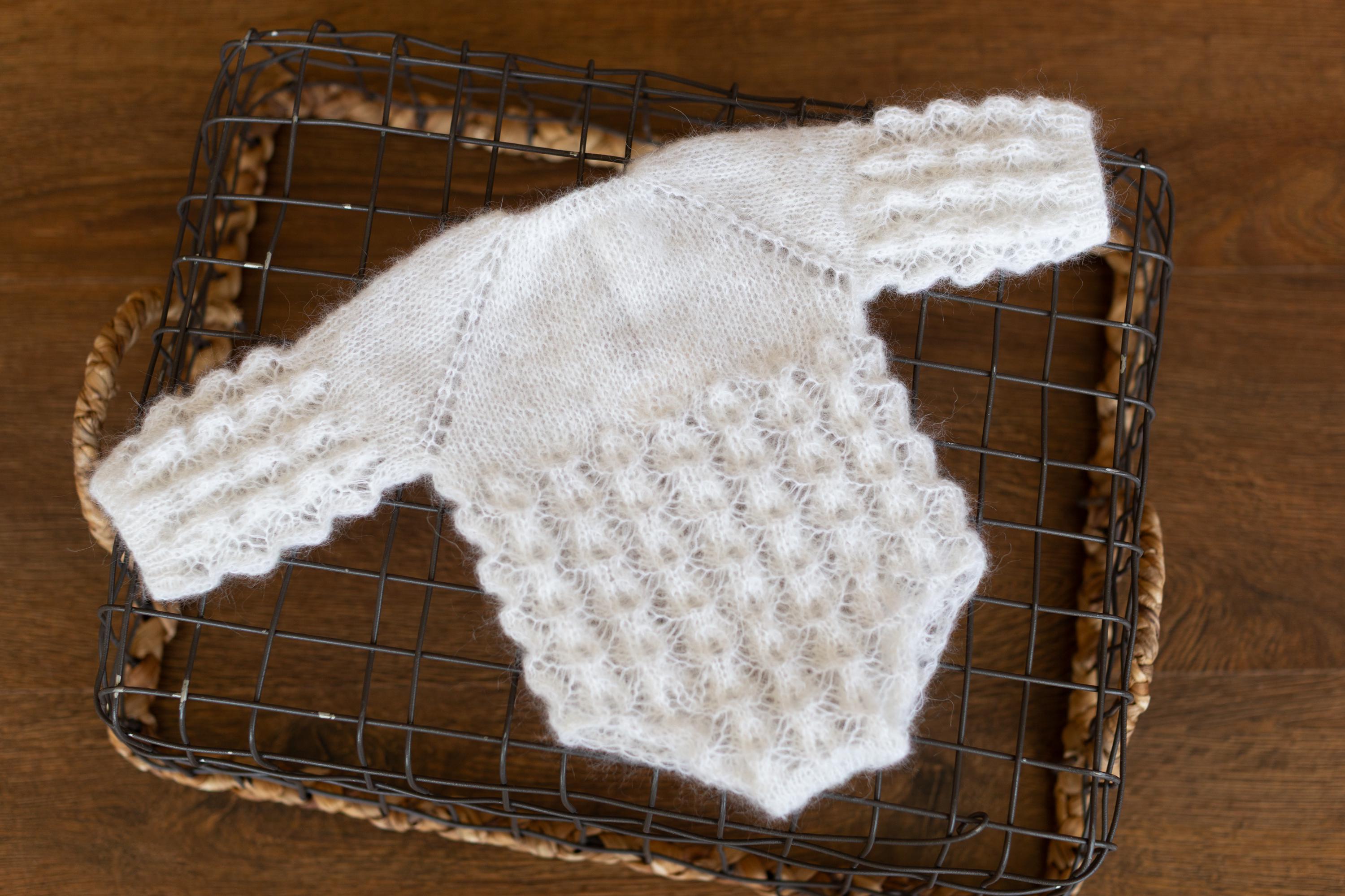 Newborn Knit Romper with Bonnet, Newborn Knitted Romper, Newborn Knitted Outfit Girl, Newborn Photography props, Newborn Coming Home Outfit