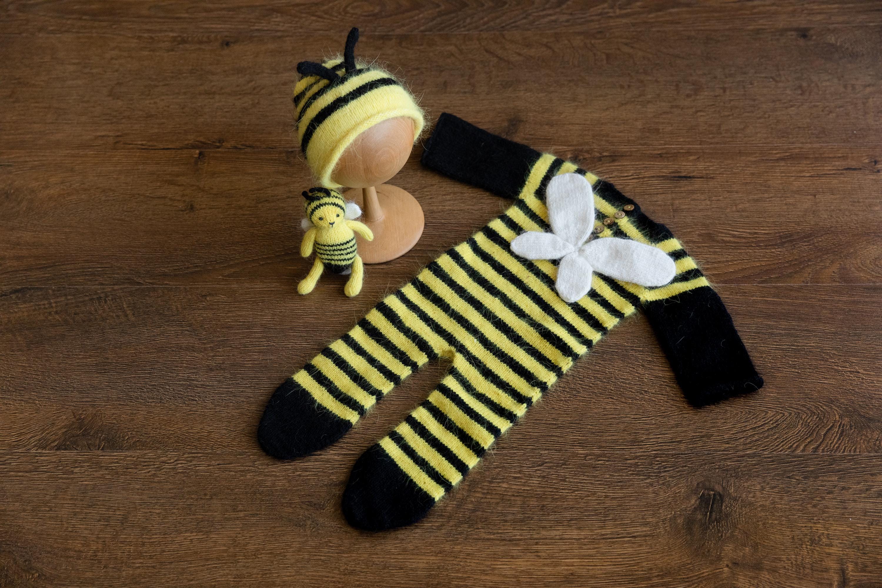 Newborn Bee Costume Photo Props, Bee Newborn Photography props, Baby Bumblebee Outfit, Newborn Coming Home Outfit, Newborn Halloween Outfit