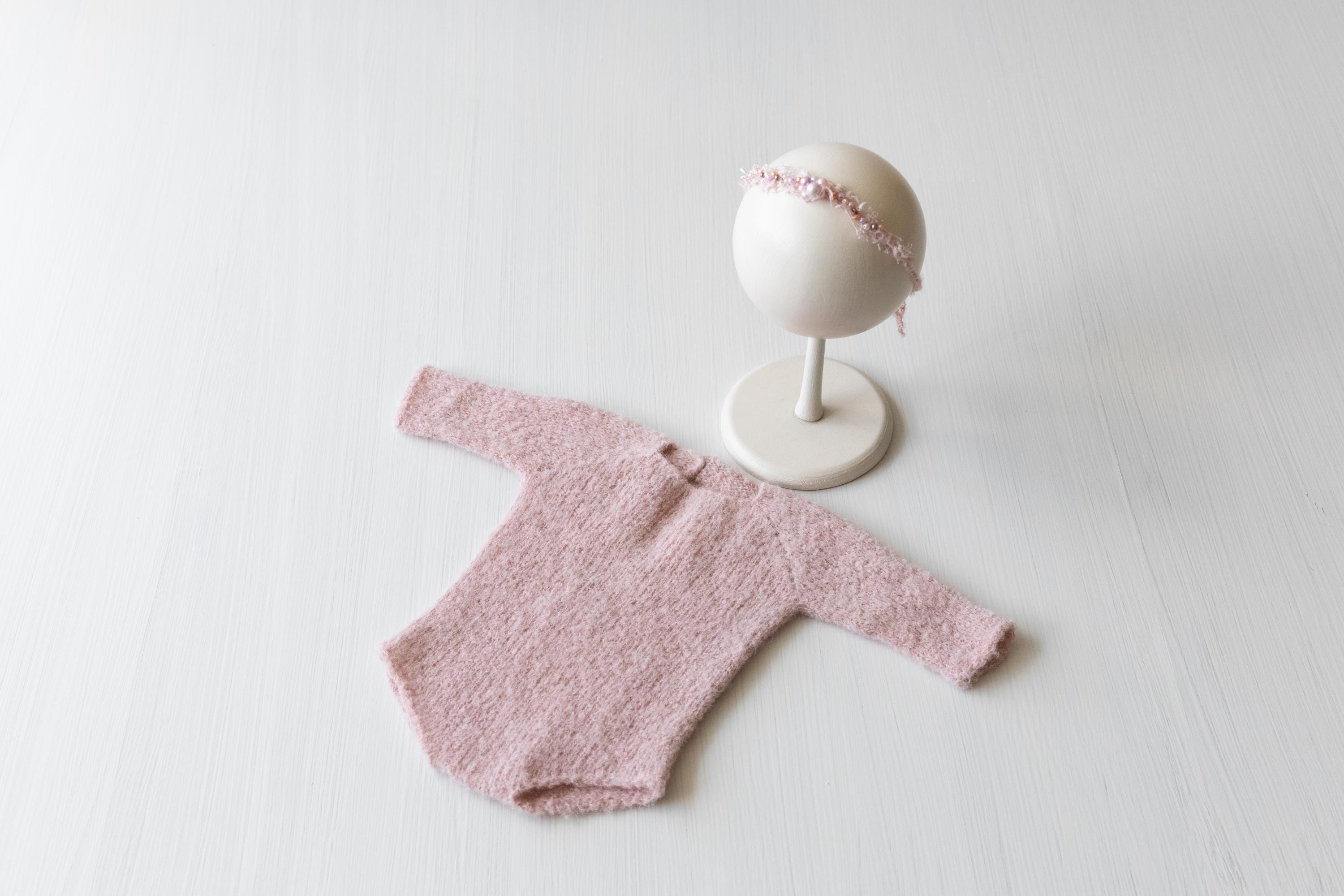 Boucle Newborn Crochet Romper and Girl Headband, Newborn Knit Outfit Girl, Newborn Girl Coming Home Outfit Crochet, Newborn Photography prop
