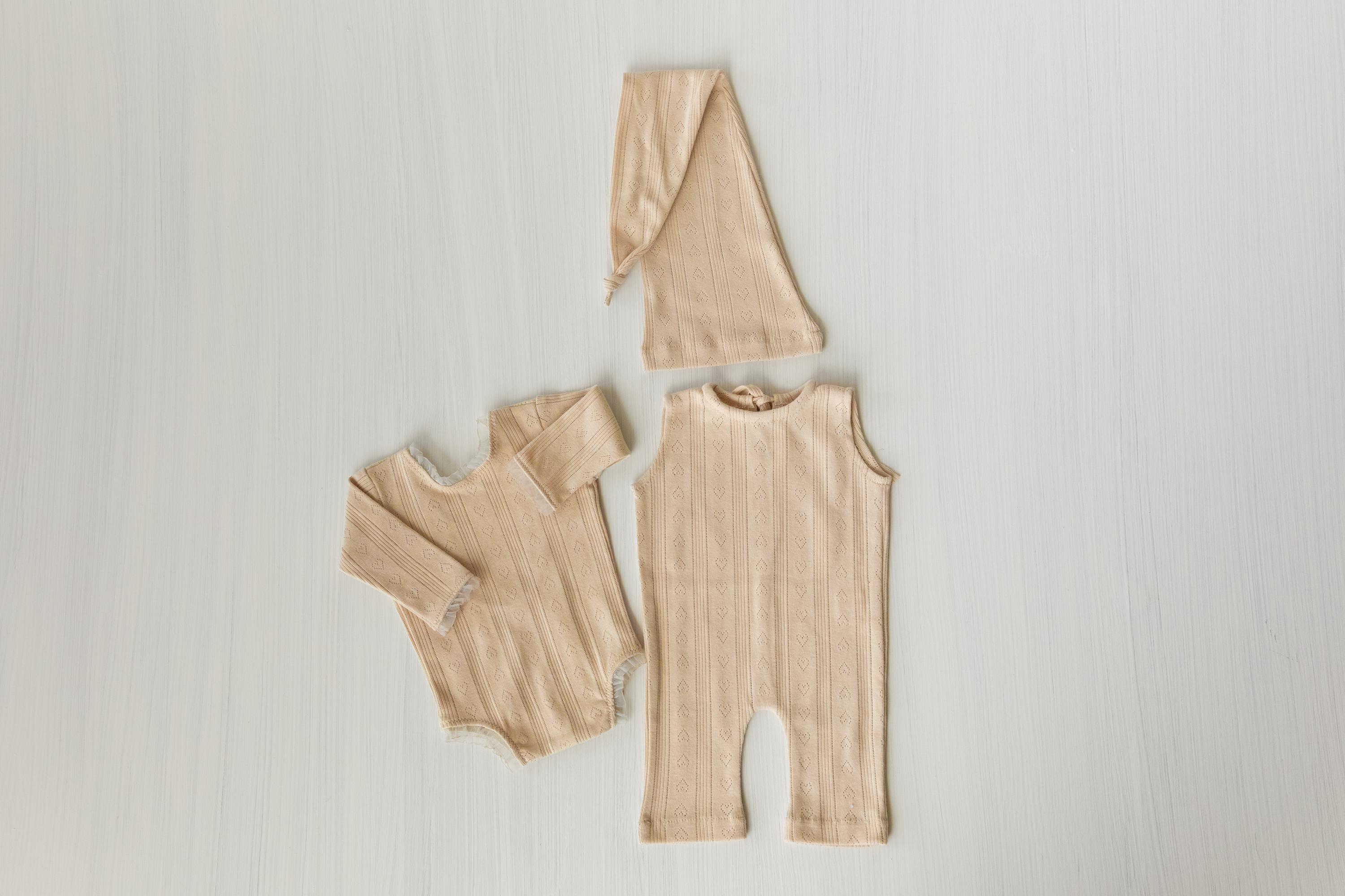 Newborn Twin Onesie Outfit, Newborn Coming Home Outfit Romper, Newborn Photography Outfit, Newborn Arrival Outfit, Newborn Twins Photo Props