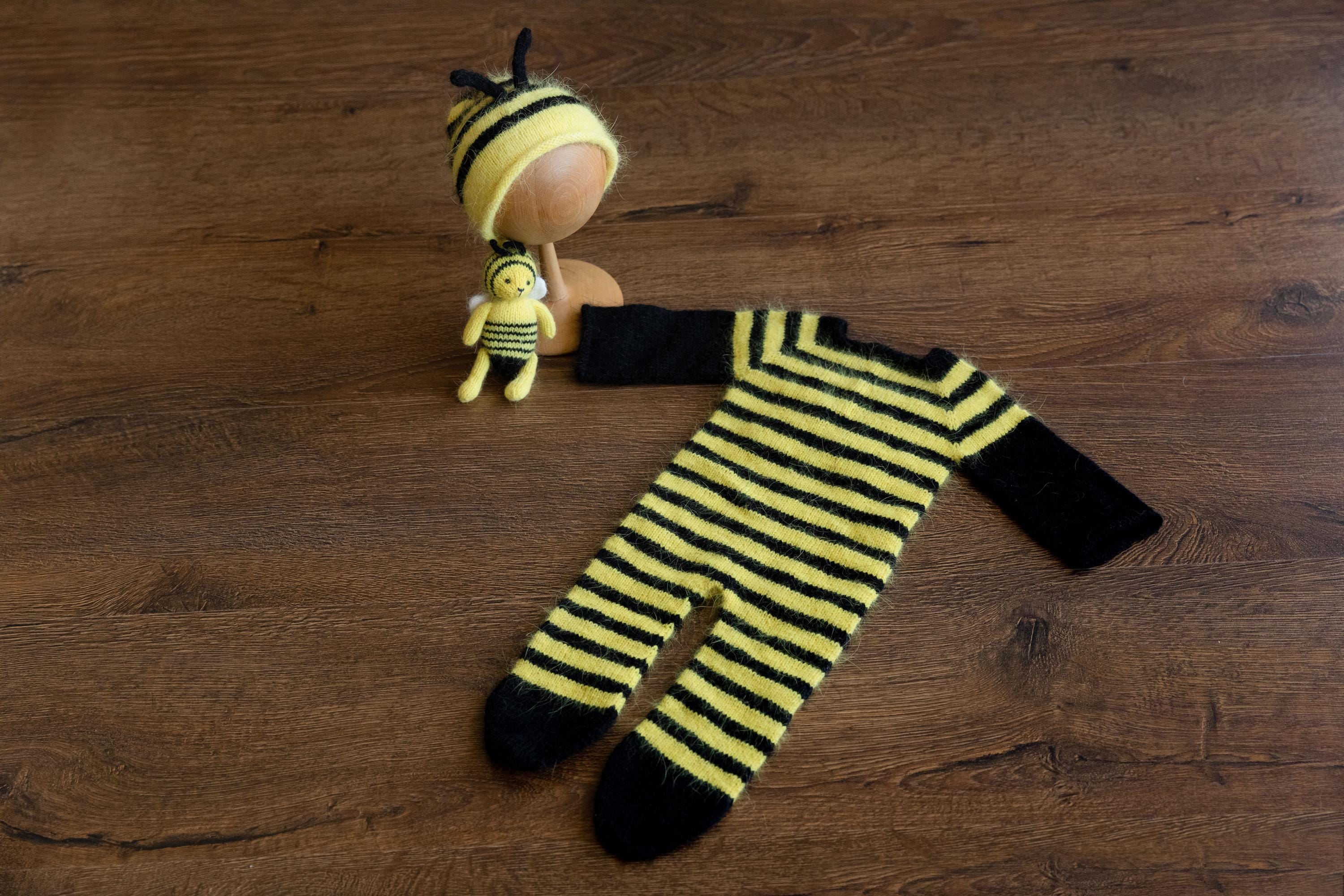 Newborn Bee Costume Photo Props, Bee Newborn Photography props, Baby Bumblebee Outfit, Newborn Coming Home Outfit, Newborn Halloween Outfit