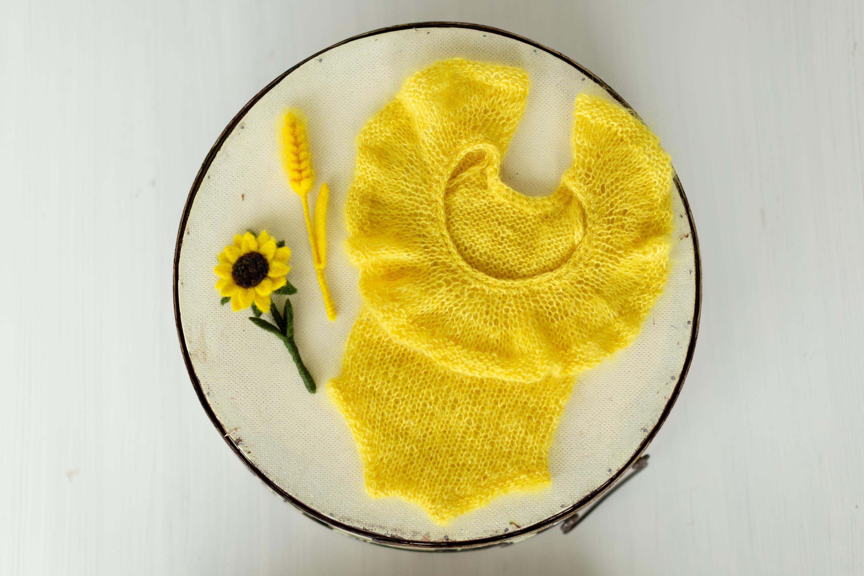 Newborn Frill Romper, Newborn Knitted Romper Girl, Newborn Knitted Outfit Girl, Newborn Photography props, Newborn Girl Coming Home Outfit