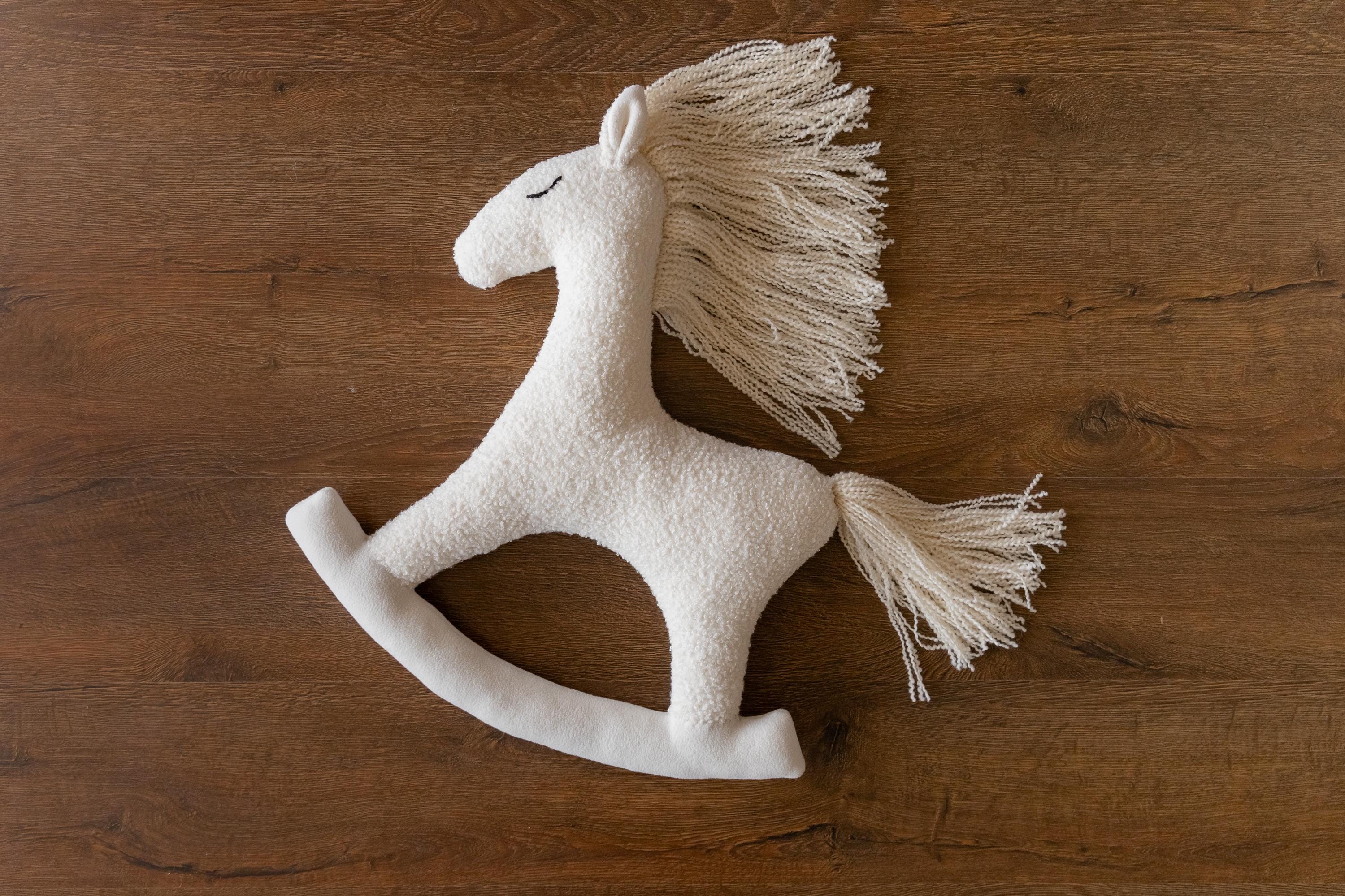 Newborn Unicorn Posing Toy, Newborn Animal Posing Pillow for Newborn Photography prop, Newborn Stuffed Animal Pillow, Newborn Unicorn Pillow