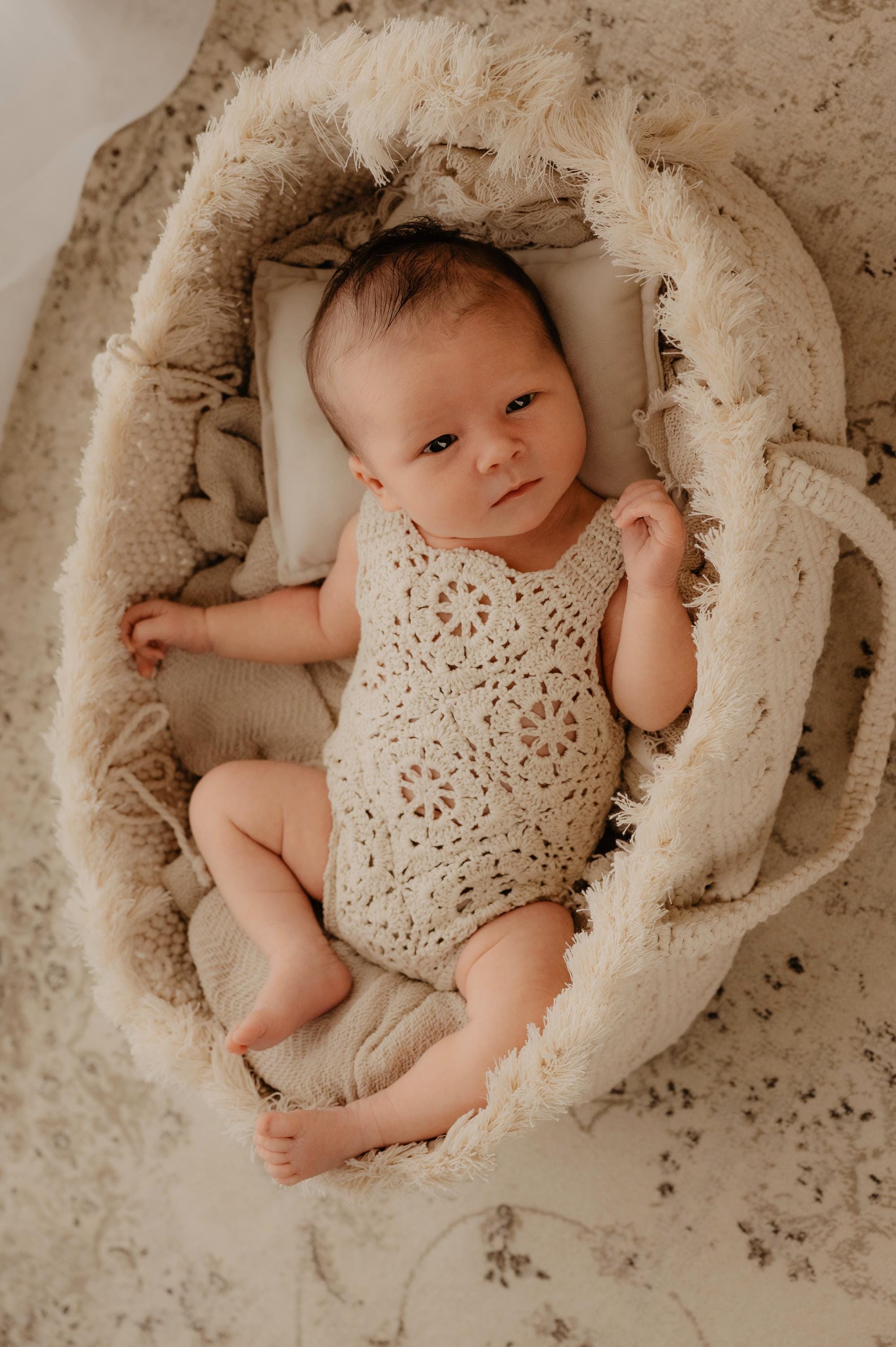 Crochet Newborn Outfit Girl Photography Props Set, Newborn Knitted Blanket, Newborn Posing Pillow, Newborn Crochet Layer,Baby Crochet Pillow