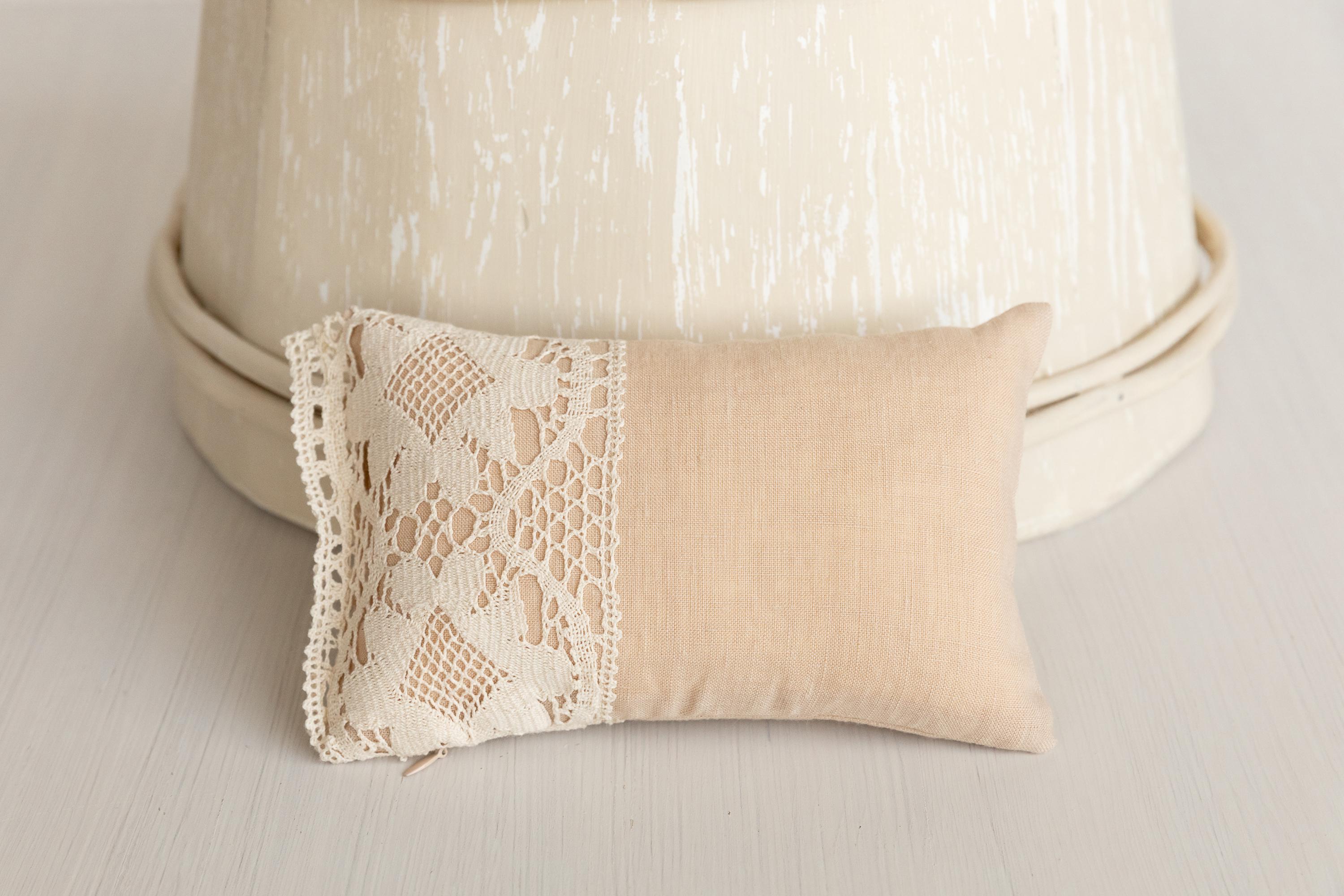 Small Linen Pillow for Newborn Photography, Newborn Photo Pillow, Newborn Photo Props, Newborn Posing Pillow Props, Newborn Linen Pillow