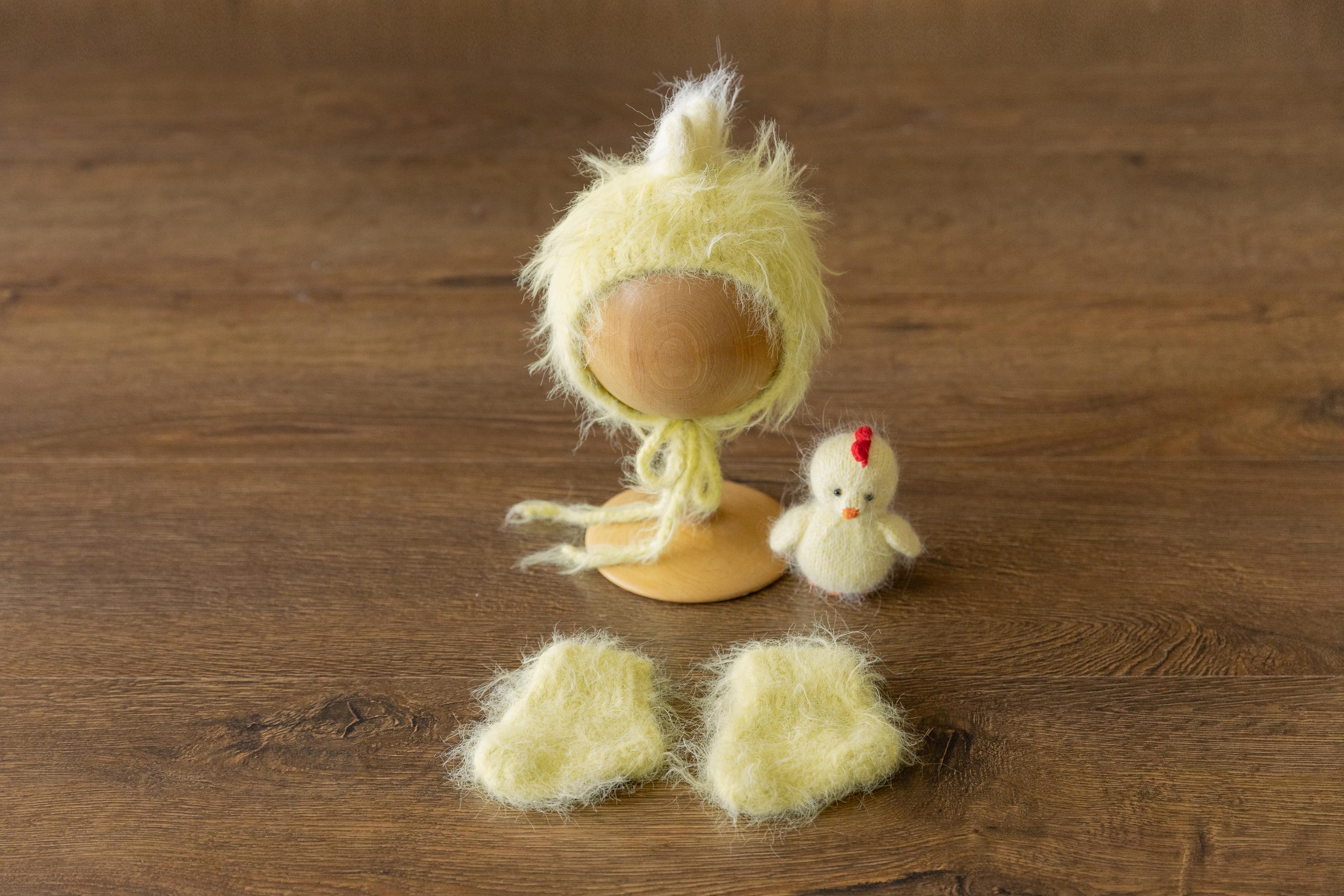 Baby Chicken Outfit Easter Photo Props, Newborn Chicken Photo Props, Newborn Photography props, Newborn Coming Home Outfit Chicken