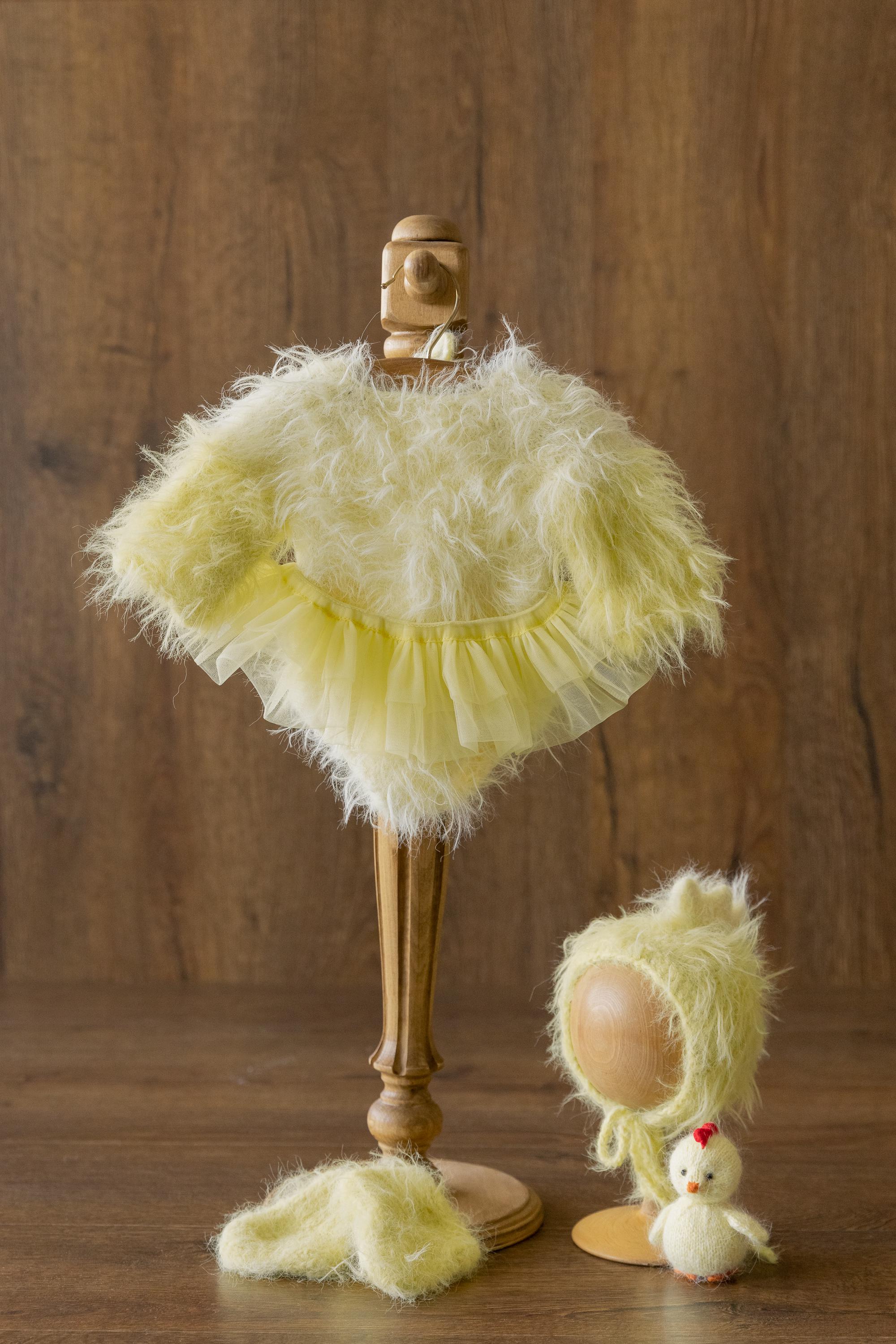 Baby Chicken Outfit Easter Photo Props, Newborn Chicken Photo Props, Newborn Photography props, Newborn Coming Home Outfit Chicken