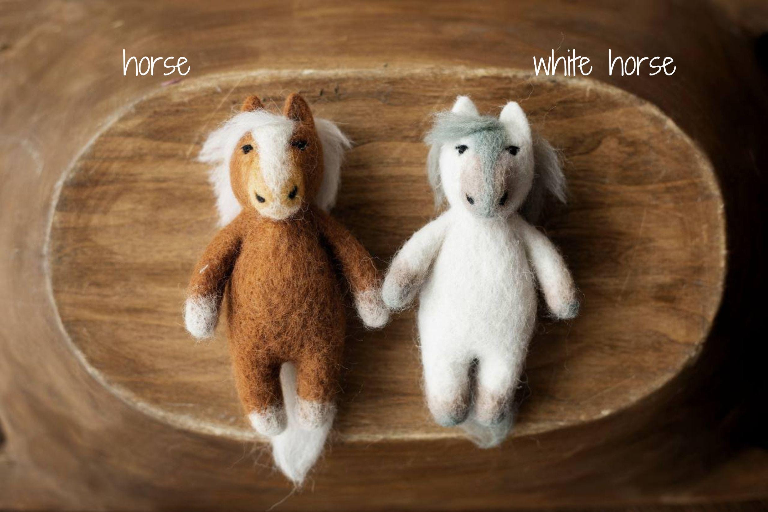 Newborn Felted Animal Toy for Photography, Newborn Felted Lion Toy, Newborn Felted Giraffe Toy,Newborn Felted Horse Toy, Newborn Felted Seal