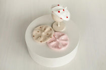 Angora Wool Baby Girl Beret Hat with Hearts – Valentine’s Day Outfit, Newborn Photography Prop