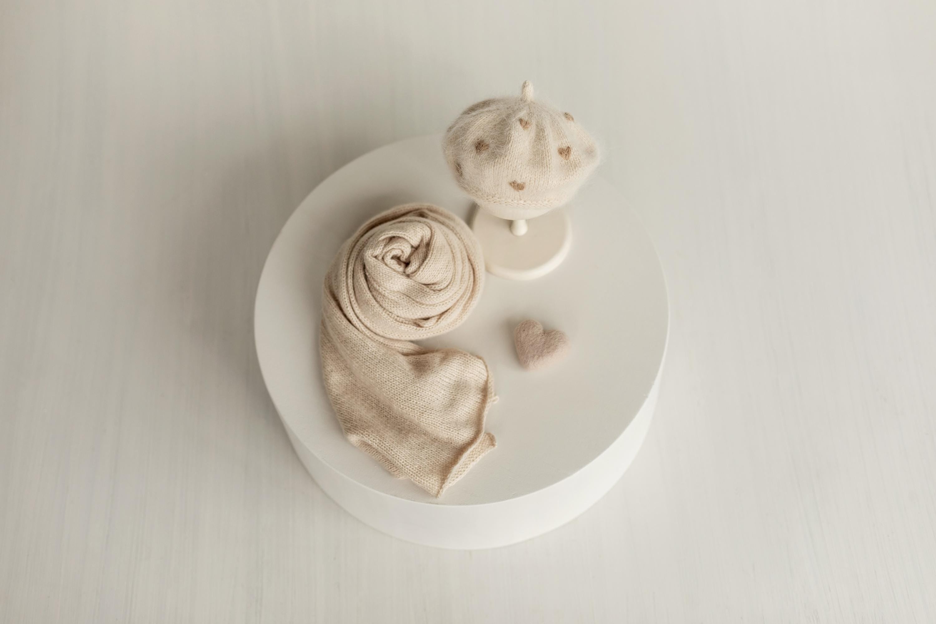 Angora Wool Baby Girl Beret Hat with Hearts – Valentine’s Day Outfit, Newborn Photography Prop