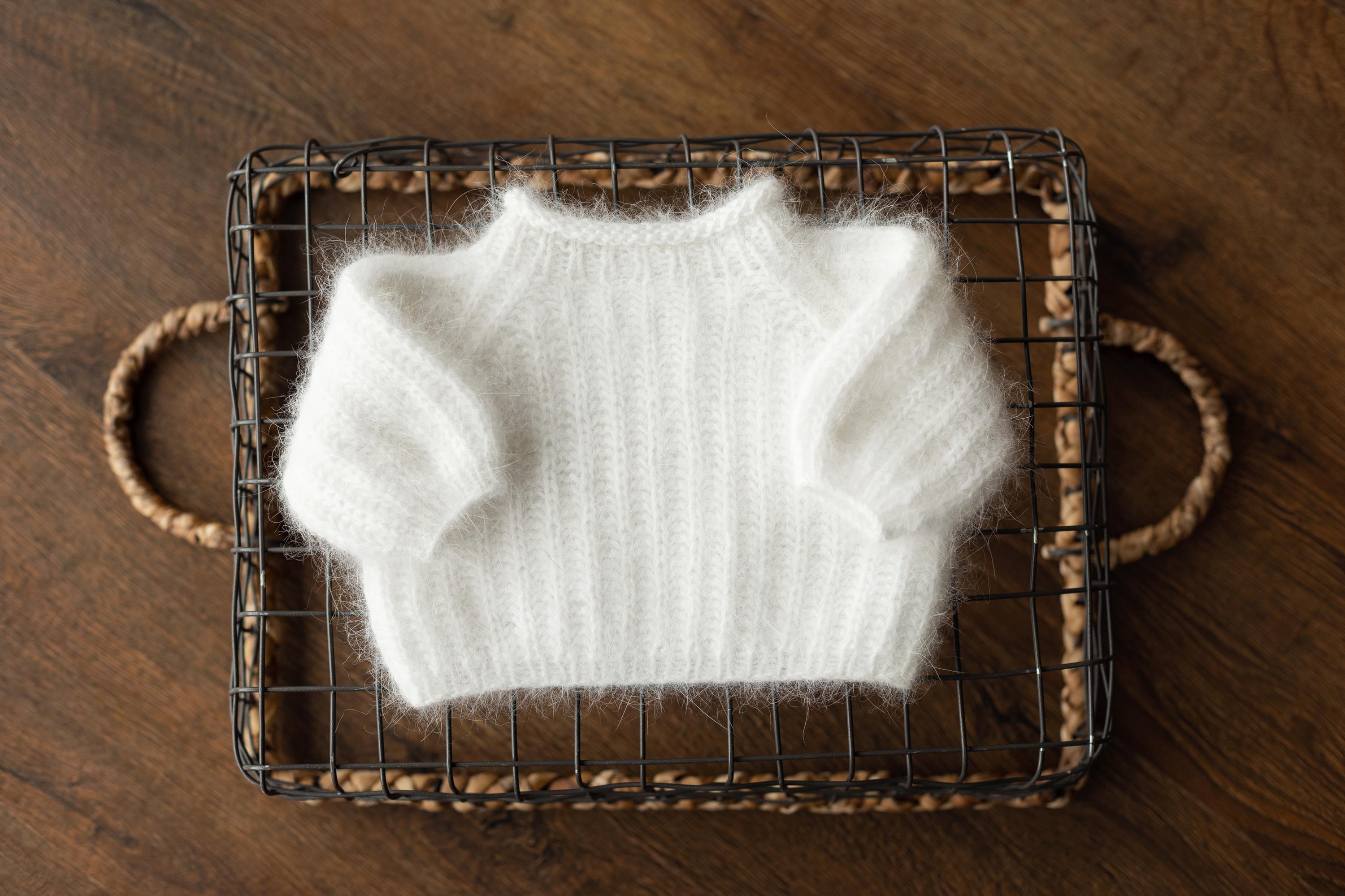 Mink Wool Oversized Baby Sweater for Newborn Photography Prop, Newborn Pullover Knitted Sweater, Newborn Knit Outfit, Newborn Photo Outfit