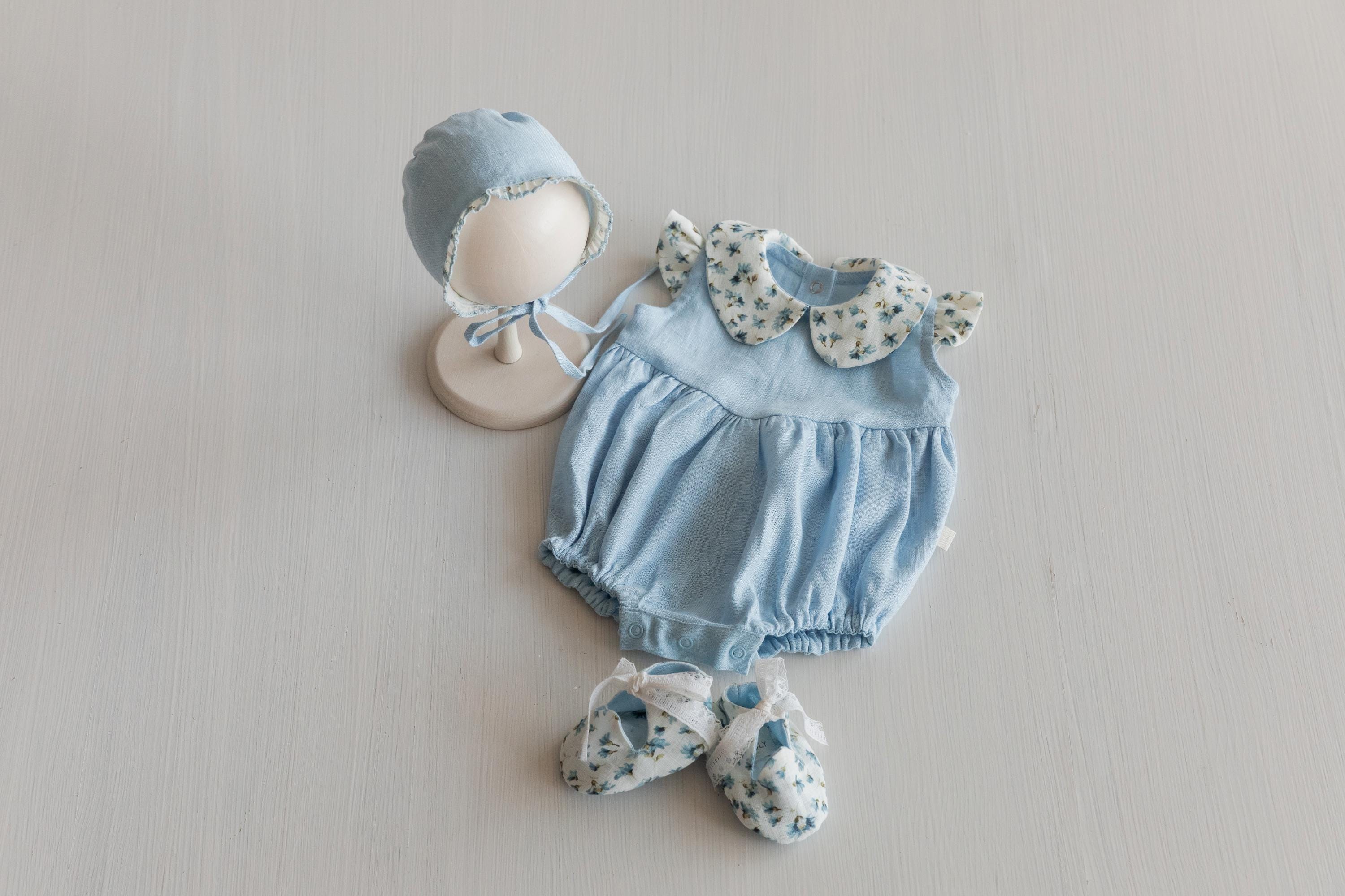 Linen Baby Girl Shoes with Delicate Lace Bow: Newborn Coming Home Outfit, Baptism & Photography Props