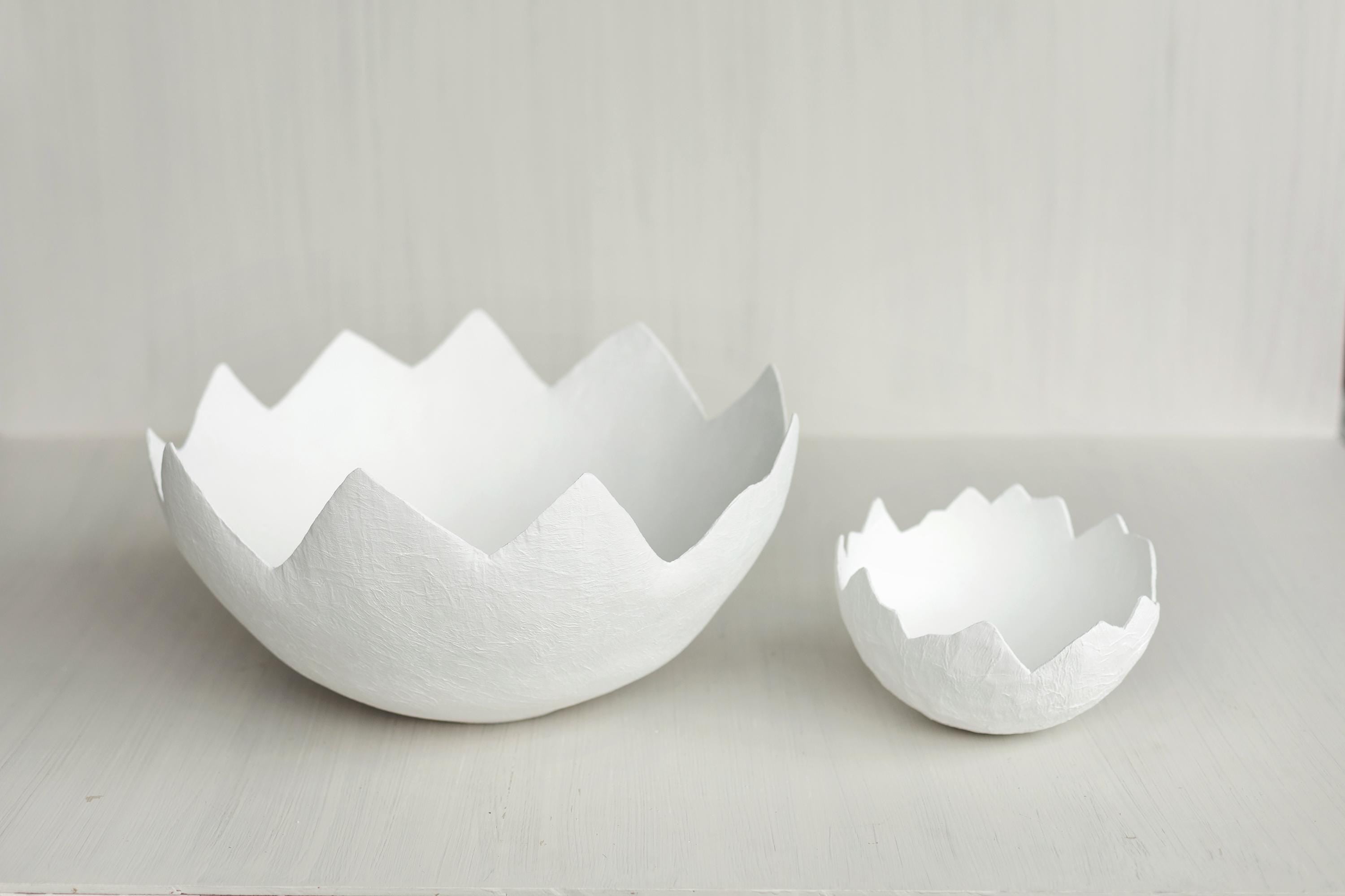 Baby Egg Costume for Sitter Photo Shoots: Easter Outfit with Hat and Egg Shell Photography Prop