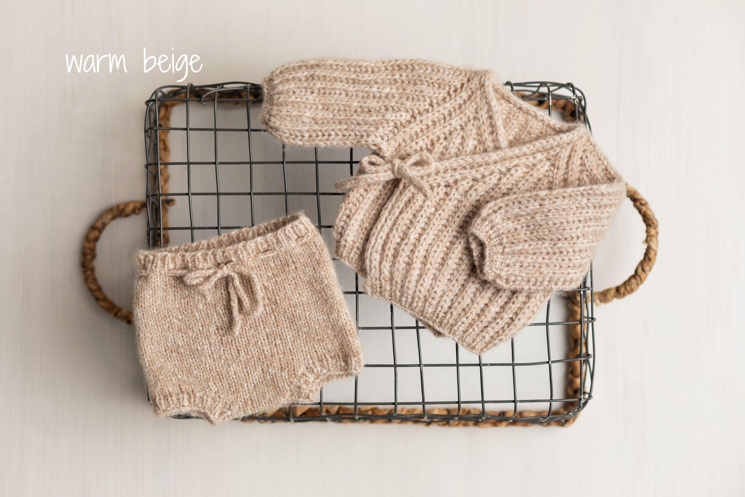 Unisex Baby Knitted Cardigan and Bloomers, Newborn Photography Outfit, Newborn Sweater, Newborn Diaper Cover, Newborn Coming Home Outfit