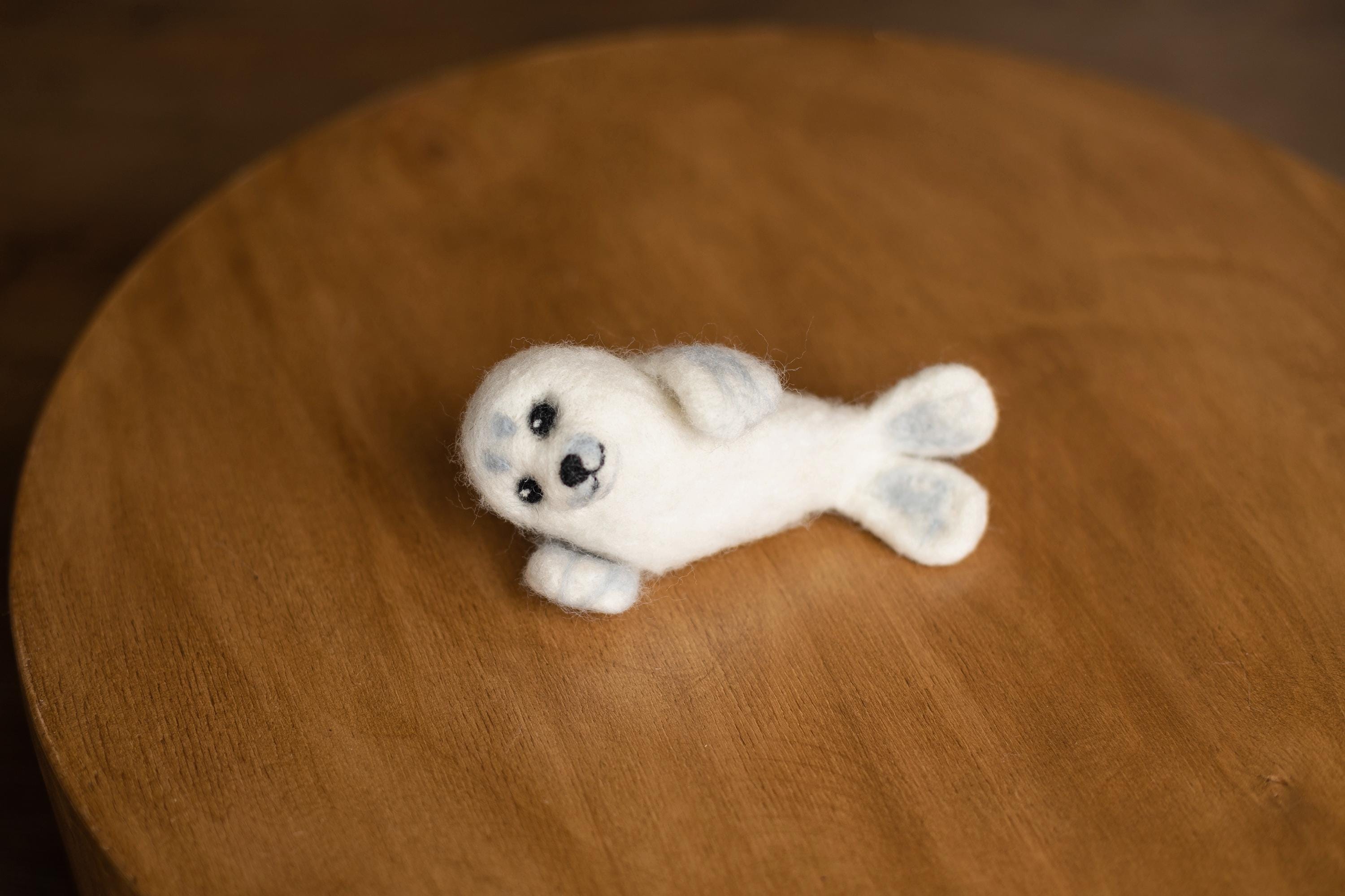 Felted Wool Sea Animals Toy for Newborn Photography Props (Shark, Dolphin, Whale, Seal, Turtle, Koi Fish, Stingray, Starfish)