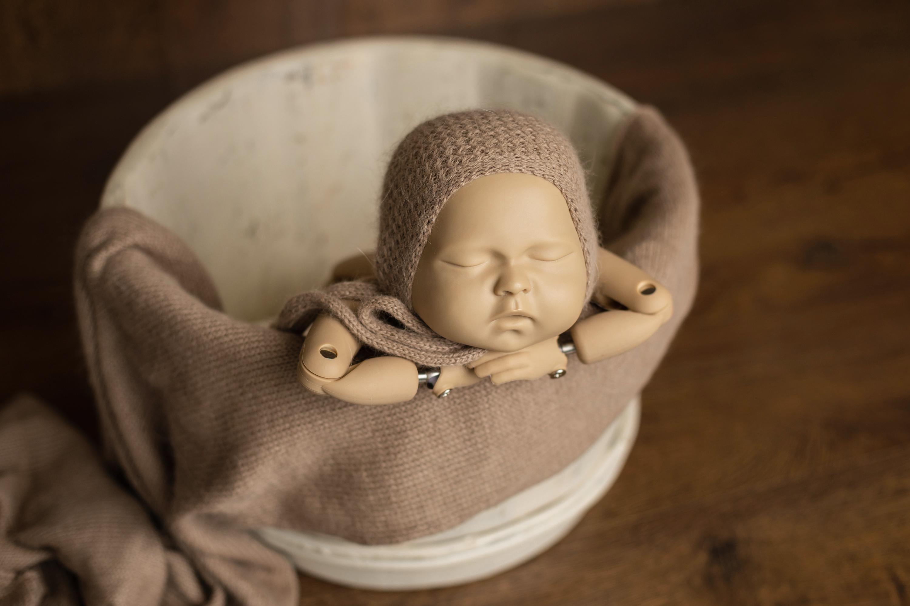 Vintage Ivory Wooden Newborn Photography Bucket – Rustic Baby Prop Wood Bowl