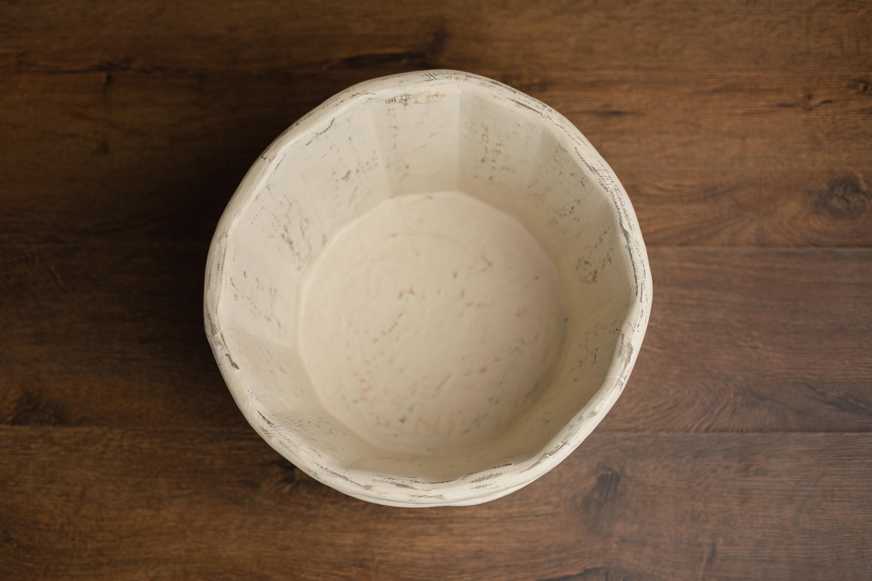 Vintage Ivory Wooden Newborn Photography Bucket – Rustic Baby Prop Wood Bowl
