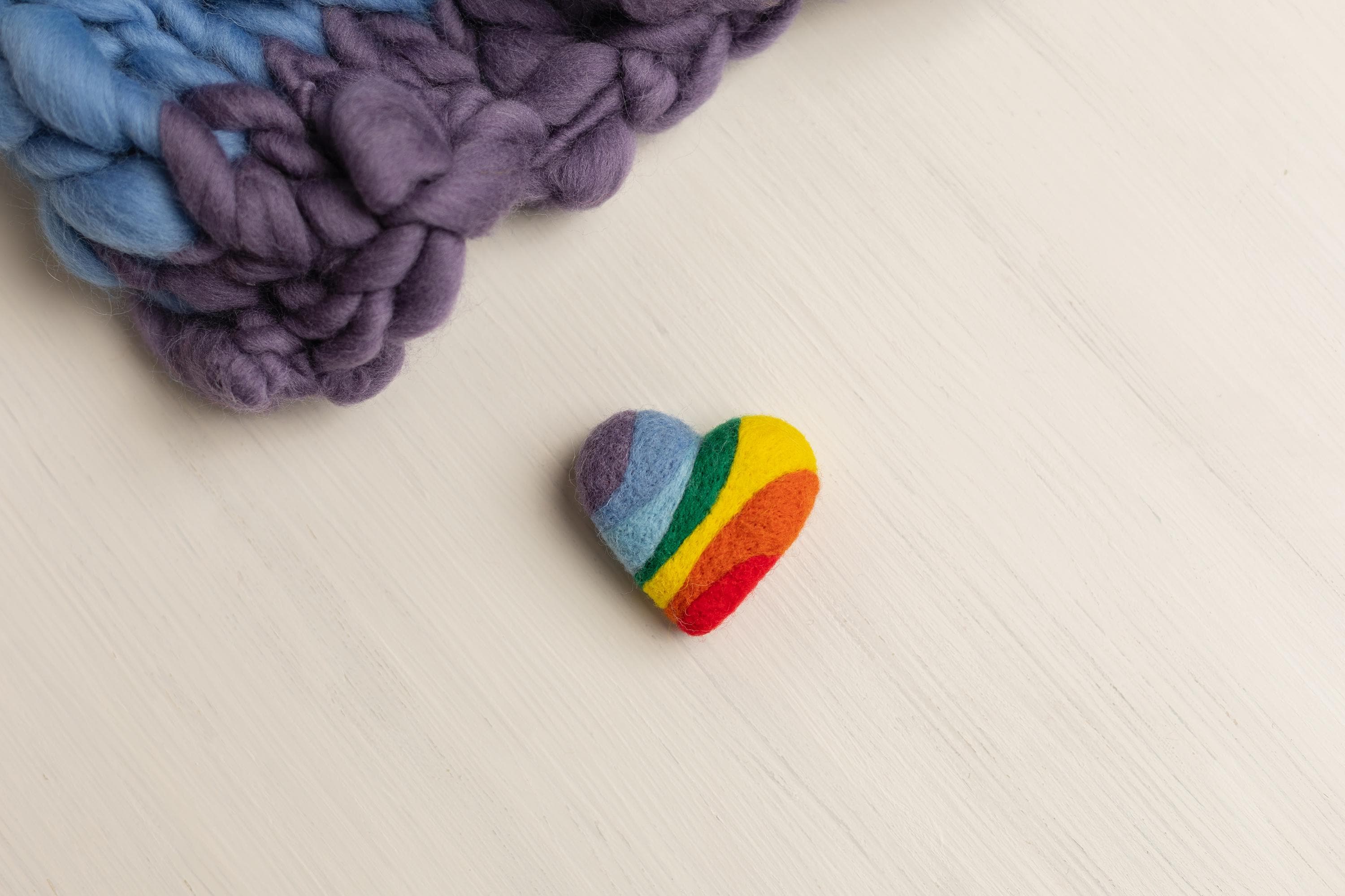 Merino Wool Rainbow Baby Newborn Photography Props: Chunky Hand Knitted Baby Blanket, Newborn Rainbow Headband, Felted Heart and Rainbow Toy