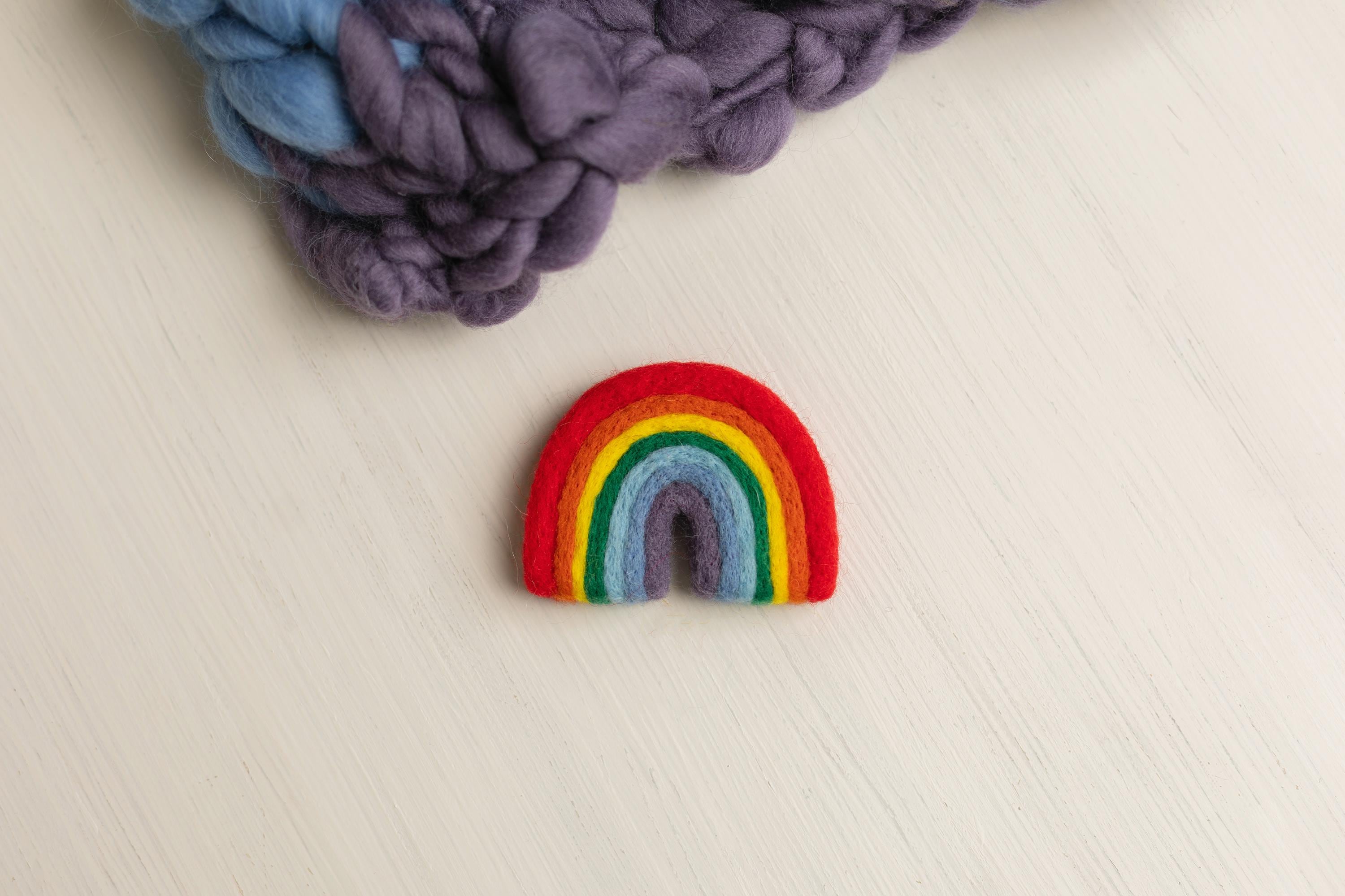 Merino Wool Rainbow Baby Newborn Photography Props: Chunky Hand Knitted Baby Blanket, Newborn Rainbow Headband, Felted Heart and Rainbow Toy