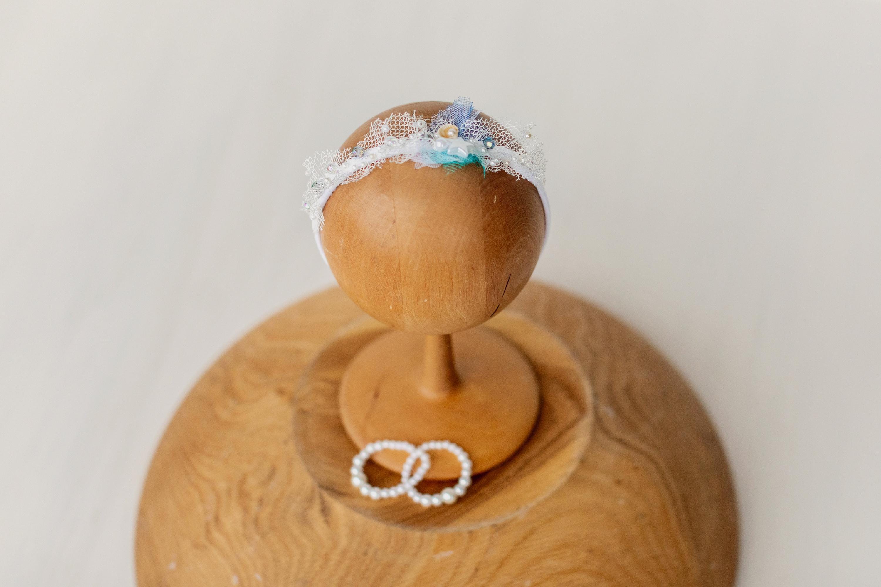 Newborn Mermaid Outfit with Knitted Mermaid Tail, Baby Girl Headband & Accessories – Mermaid Newborn Photography Prop Set