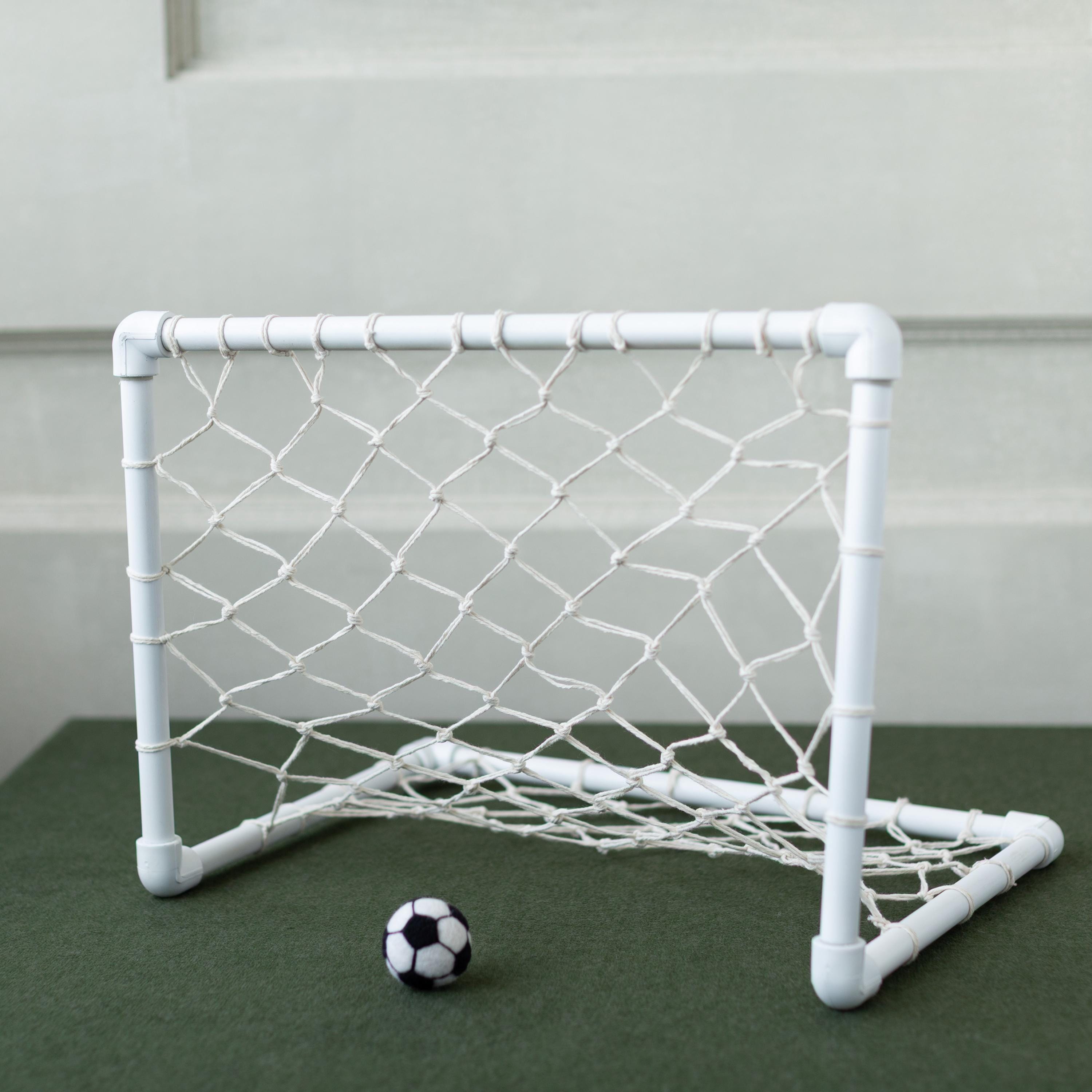 Newborn Soccer Photo Props Set, Baby Football Boots, Felted Wool Ball and Mini Soccer Goal, Sports Newborn Photography Props