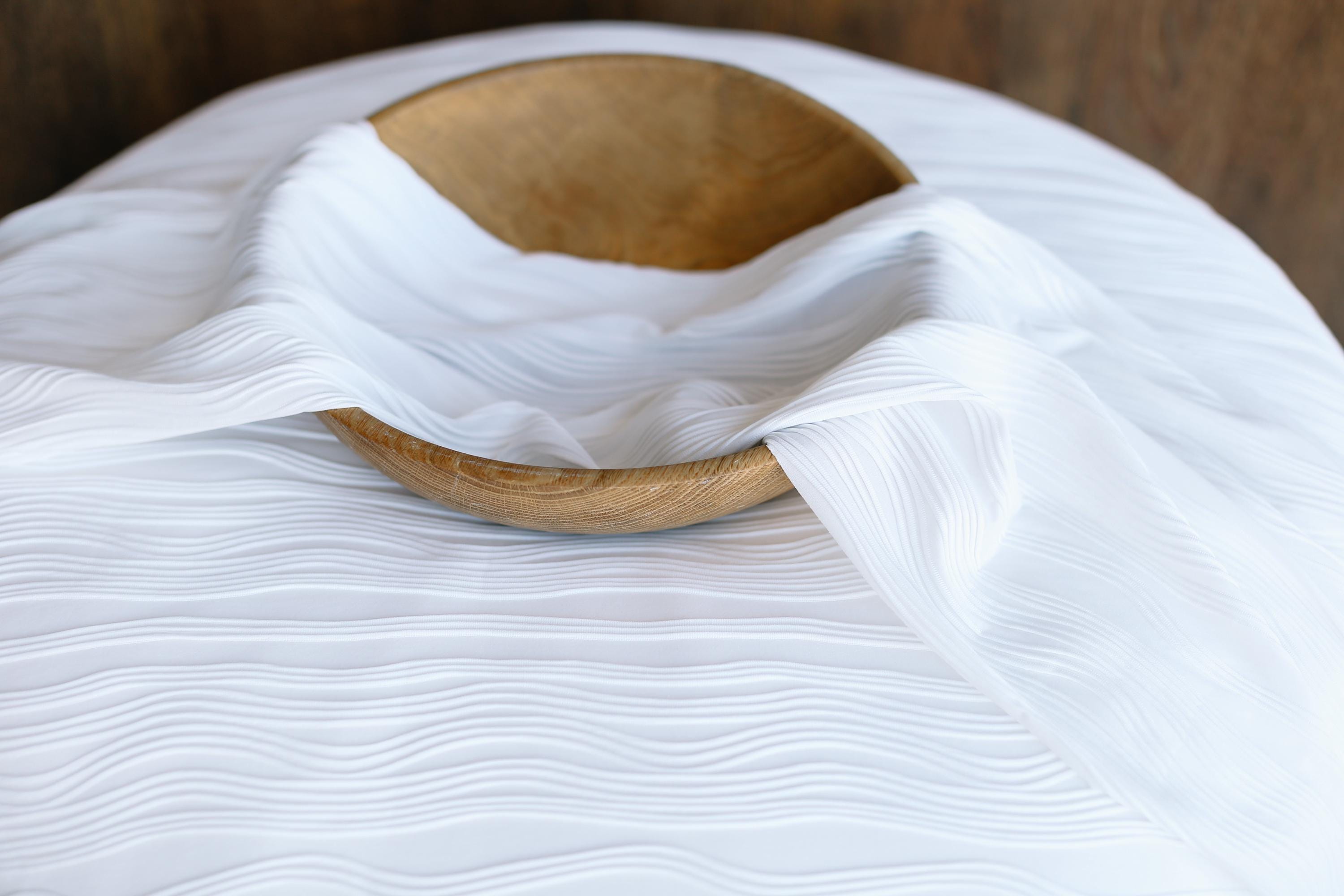 White Wavy Fabric Backdrop and Wrap Set for Newborn Photography Props Set, Textured Newborn Posing Fabric and Stretch Newborn Wrap