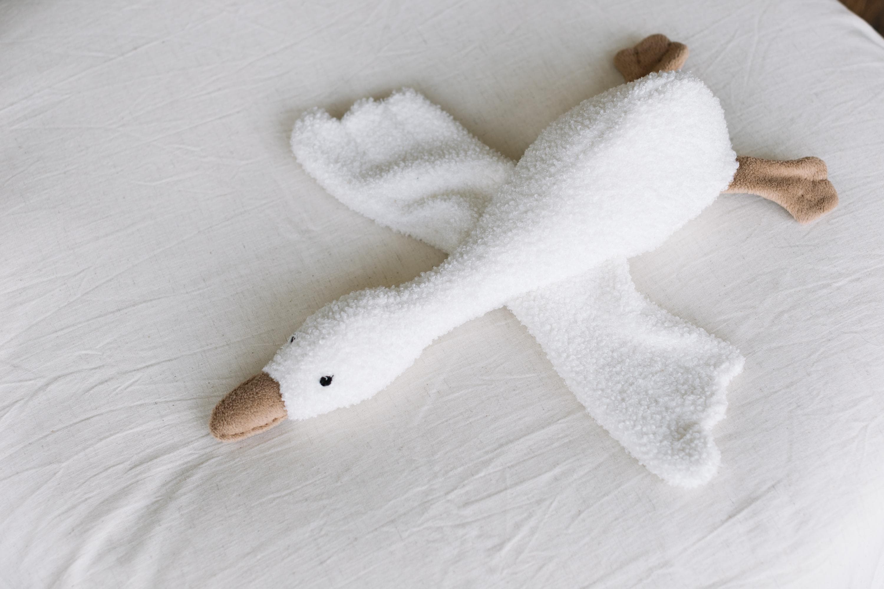 Teddy Fabric Goose Toy for Newborn Photography Props, Plush Goose Prop, Baby Goose Stuffed Animal, Heirloom Nursery Toy