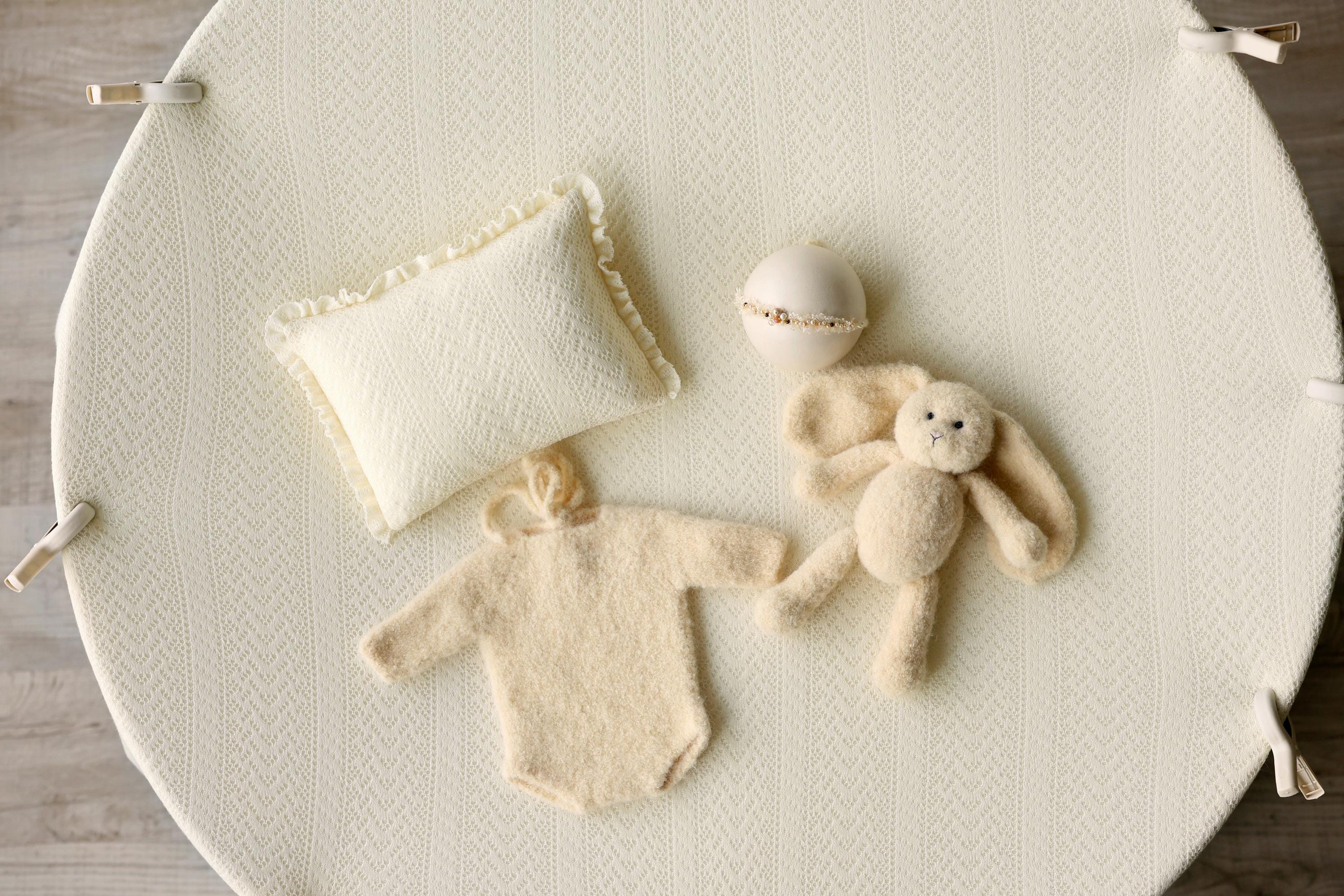 Yellow Pointelle Knit Newborn Photography Prop Set, Newborn Beanbag Backdrop Photo Prop Posing Fabric, Newborn Posing Pillow, Newborn Outfit