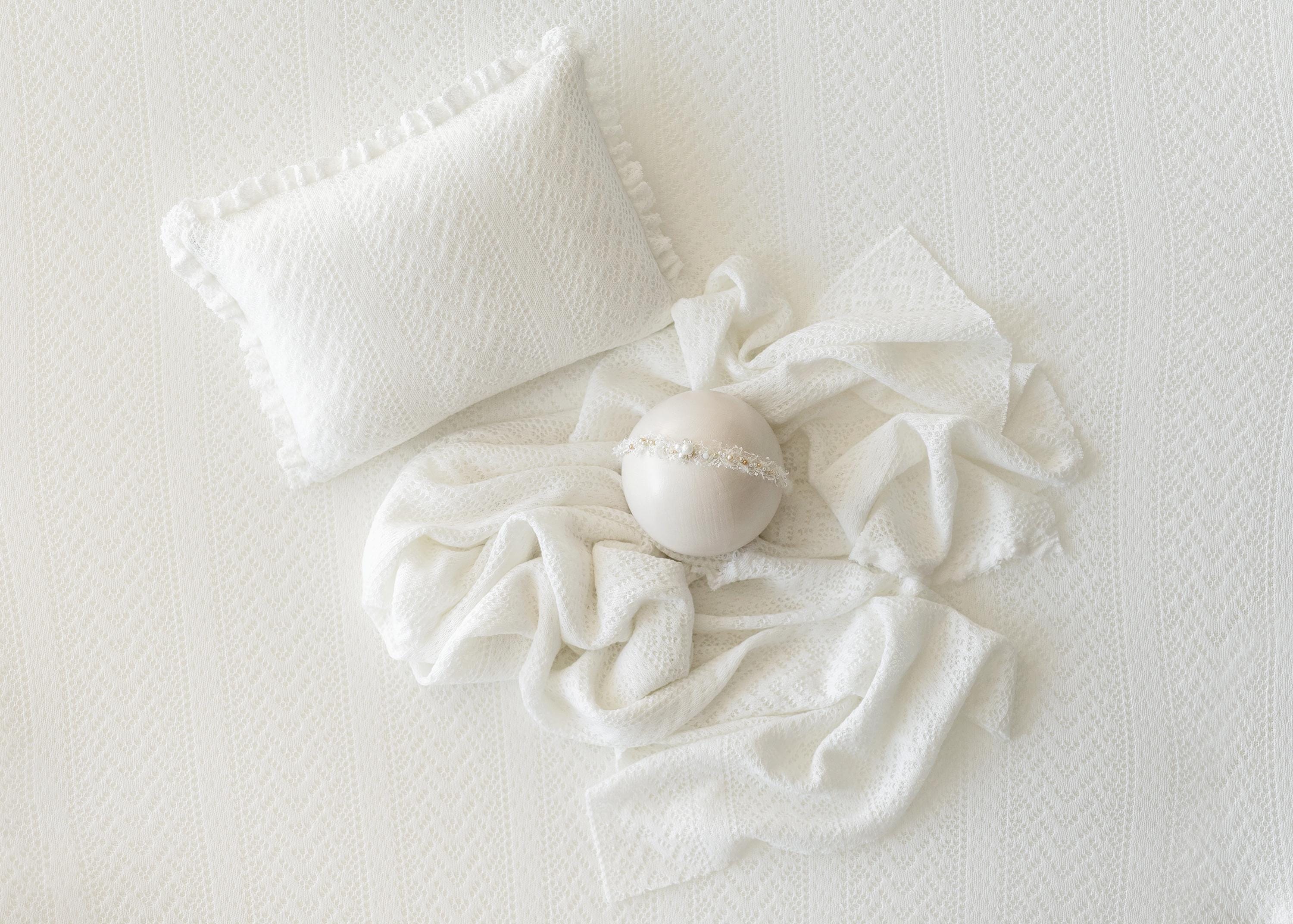 Pointelle Knit Newborn Posing Pillow with Ruffles, Newborn Photo Pillow Photography Prop, Beanbag Pillow for Photography