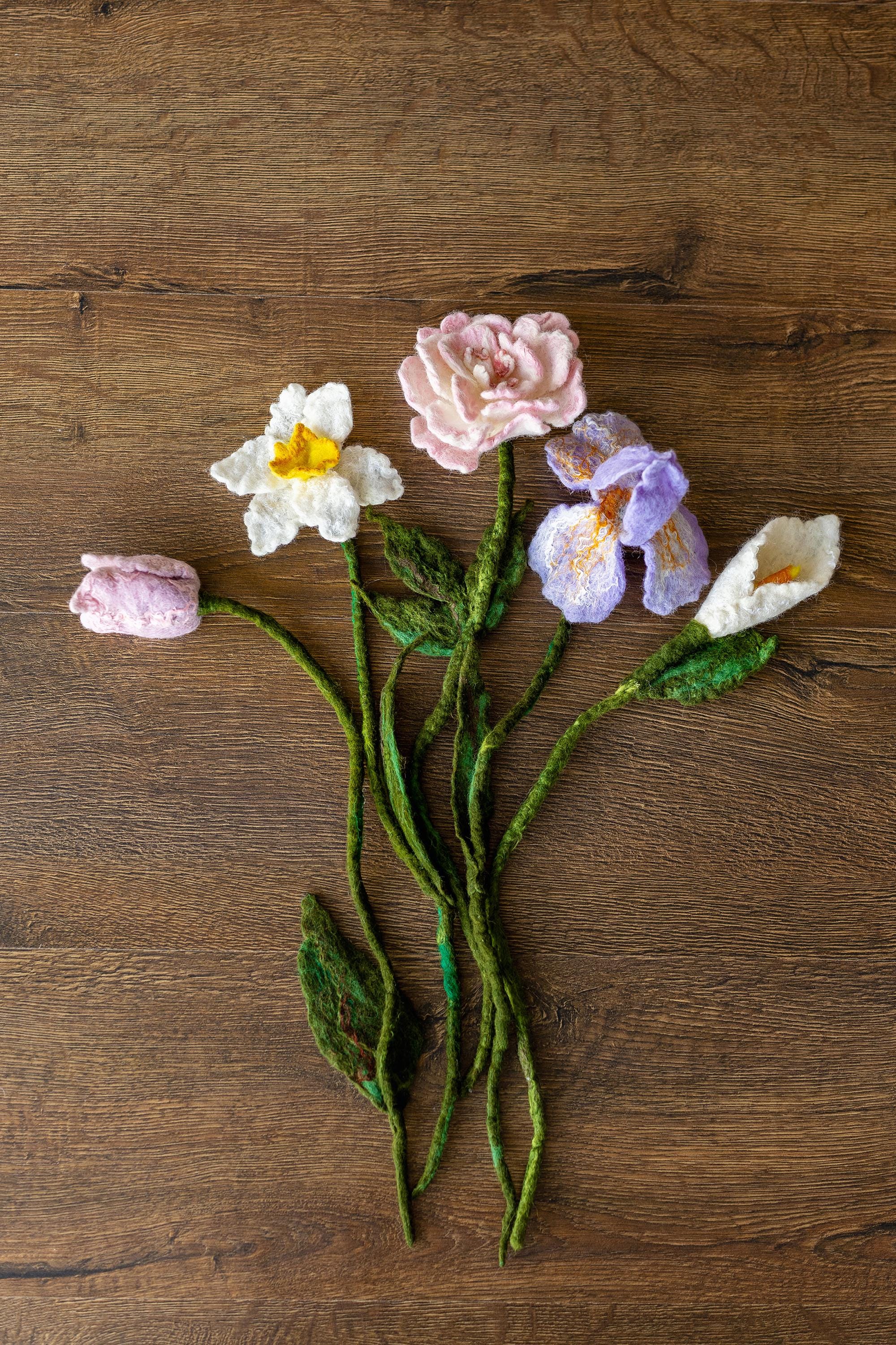 Botanical Felted Wool Flower Stems for Newborn Photography Props, Floral Styling Accessories Photo Props, Felt Flower Decor
