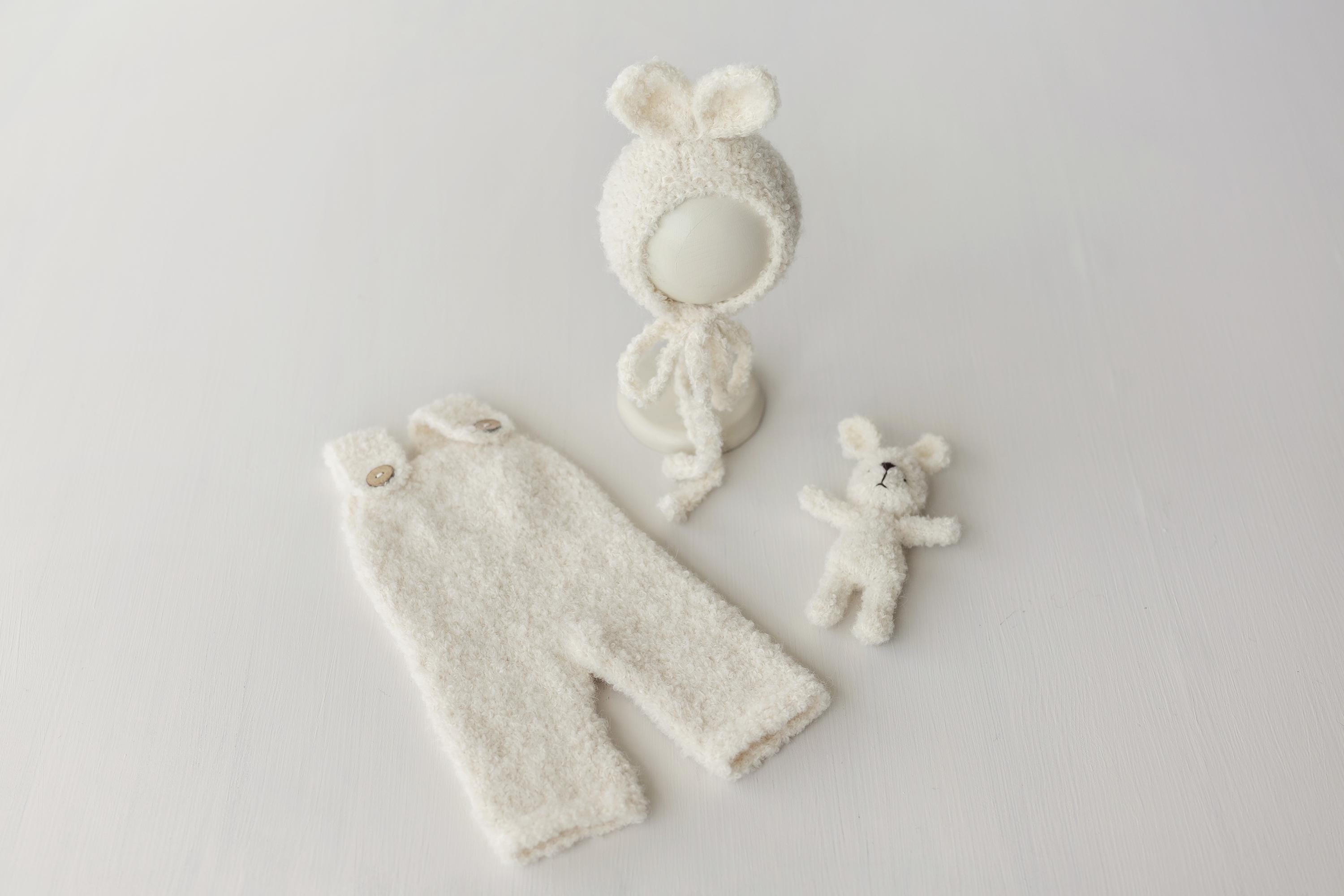 Mini Boucle Teddy Bear and Bunny Toy, Newborn Photography Prop, Knitted Teddy Bear, Newborn Bear and Rabbit Toy, Baby Photo Props