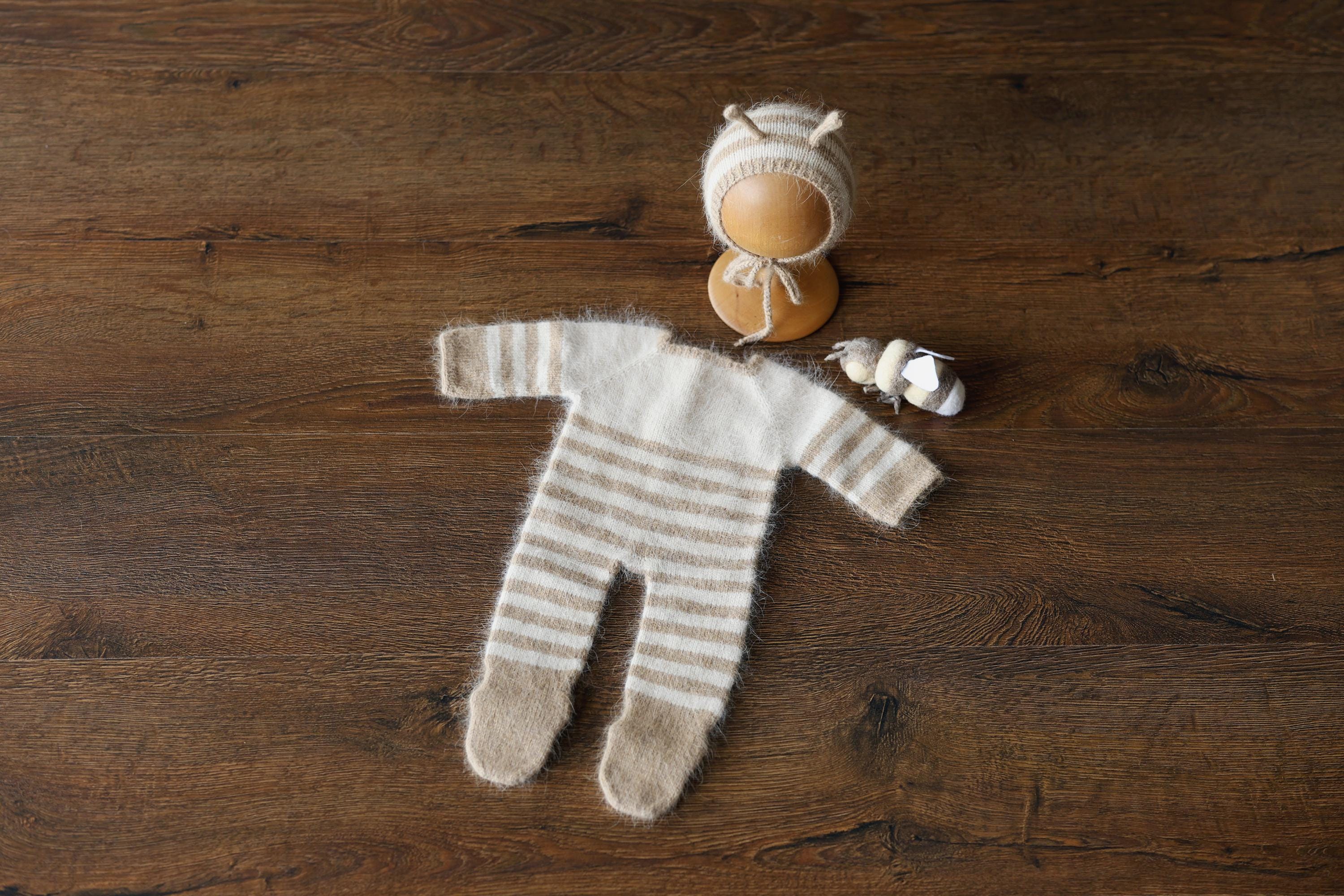 Newborn Honey Bee Costume, Striped Footed Romper with Bee Bonnet, Wings & Toy, Newborn Photography Outfit, Baby Halloween Bumblebee Outfit