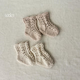 Organic Cotton Newborn Knit Outfit, Baby Knitted Romper with Bonnet and Socks, Unisex Newborn Photography Outfit, Baby Shower Gift