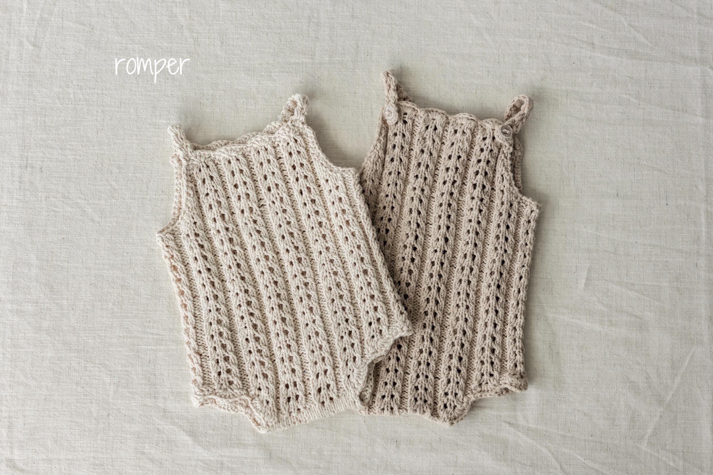 Organic Cotton Newborn Knit Outfit, Baby Knitted Romper with Bonnet and Socks, Unisex Newborn Photography Outfit, Baby Shower Gift