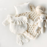 White Newborn Photography Props Set, Light Ribbed Posing Fabric Backdrop with Merino Wool Blanket and Matching Newborn Props for photography