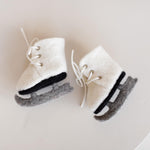 Felted Wool Ice Skates and Earmuffs for Newborn Photography Props, Winter Baby Photoshoot Accessories, Christmas Newborn Photo Outfit