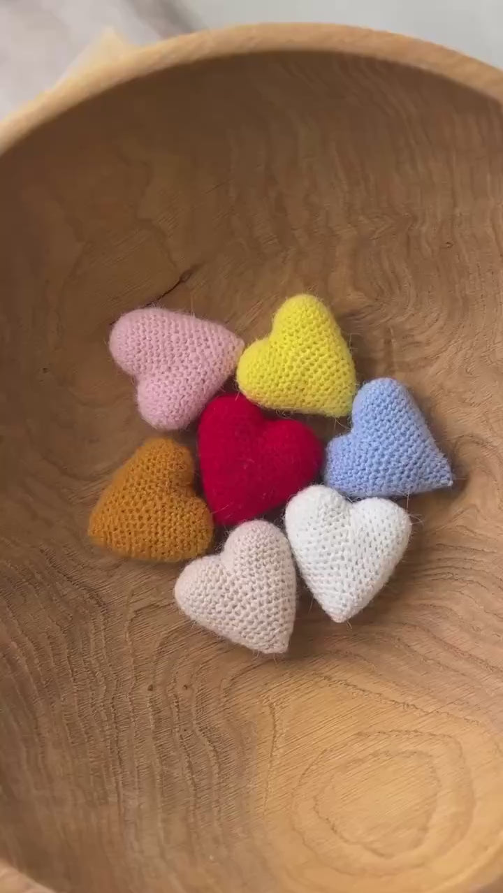 Newborn Knitted Heart Toys, Newborn Heart Decor, Newborn Photography Props Set ,Newborn Heart Props, Newborn Heart Photo Props, Wool Heart