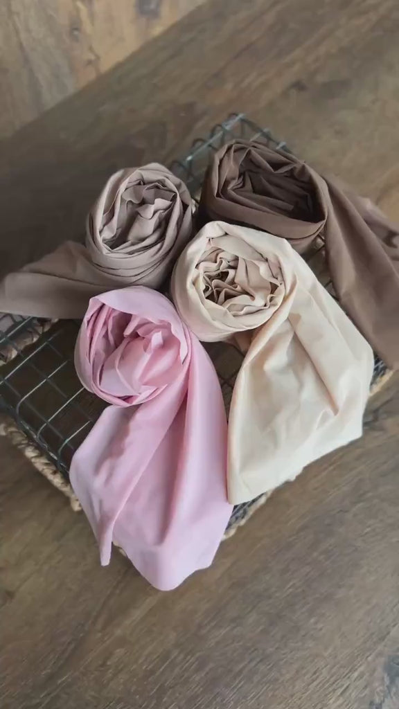 Newborn Stretch Wrap, Newborn Photo props, Newborn photography props, Newborn Posing Fabric, Baby photography wrap layer