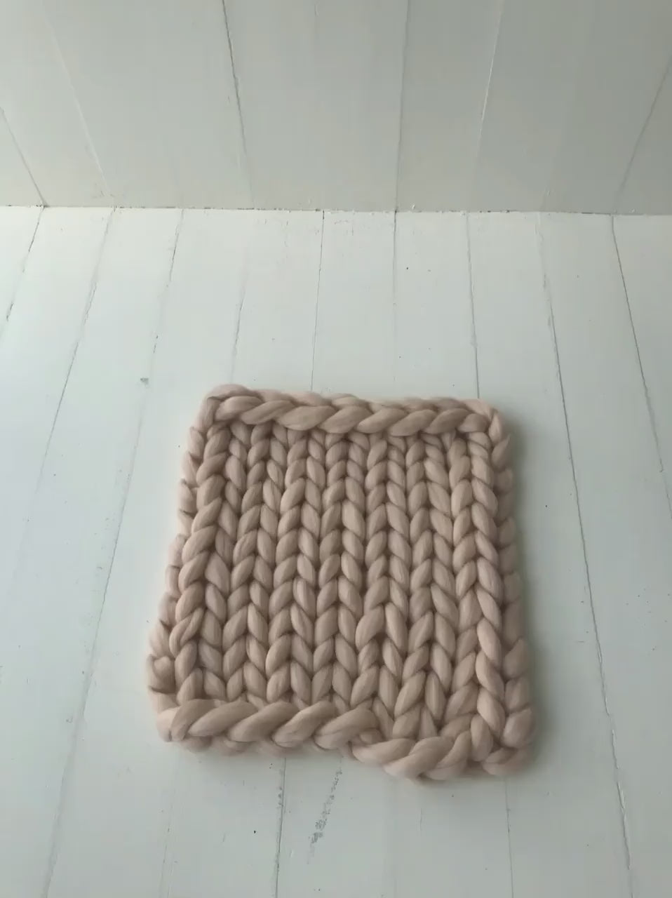 Beige Newborn Photography Props, Newborn Merino Wool Blanket, Newborn Posing Fabric, Newborn Posing Pillow, Newborn Sleep Hat, Newborn Wrap