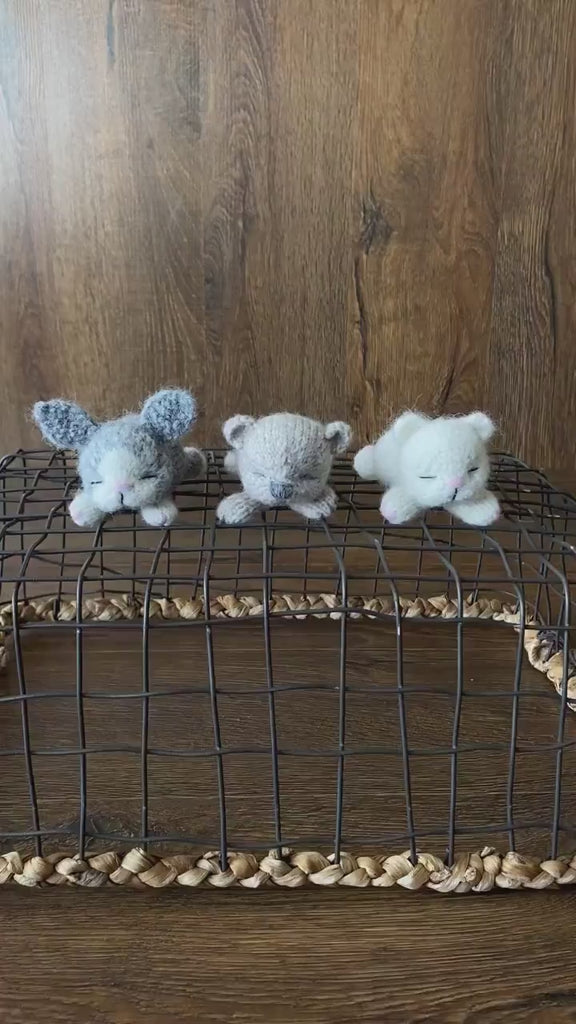 Newborn Knitted Animals Photography Props, Newborn Knit Teddy Bear, Newborn Knit Bunny Toy, Newborn Knit Kitten Toy, Baby Photography Props