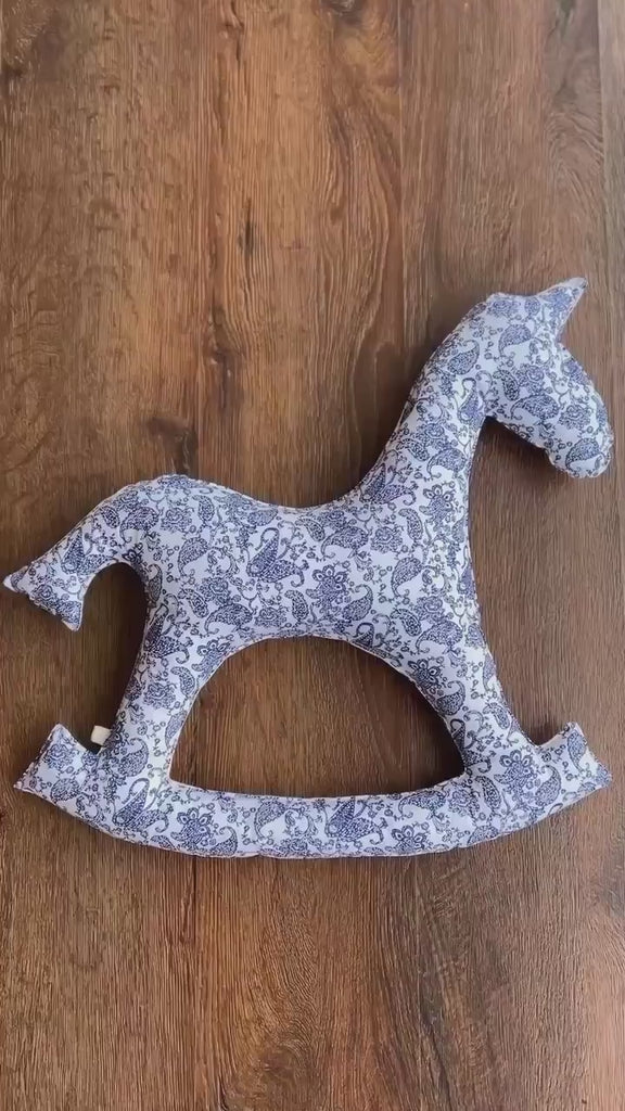 Newborn Horse Posing Toy, Newborn Animal Posing Pillow for Newborn Photography prop, Newborn Stuffed Animal Pillow, Newborn Horse Pillow