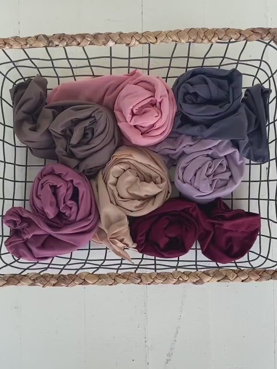 Super Stretch Newborn Posing Fabric Wrap – Standard & Extra-Long Sizes – Matching Merino Wool Blanket Option for Newborn Photography Props