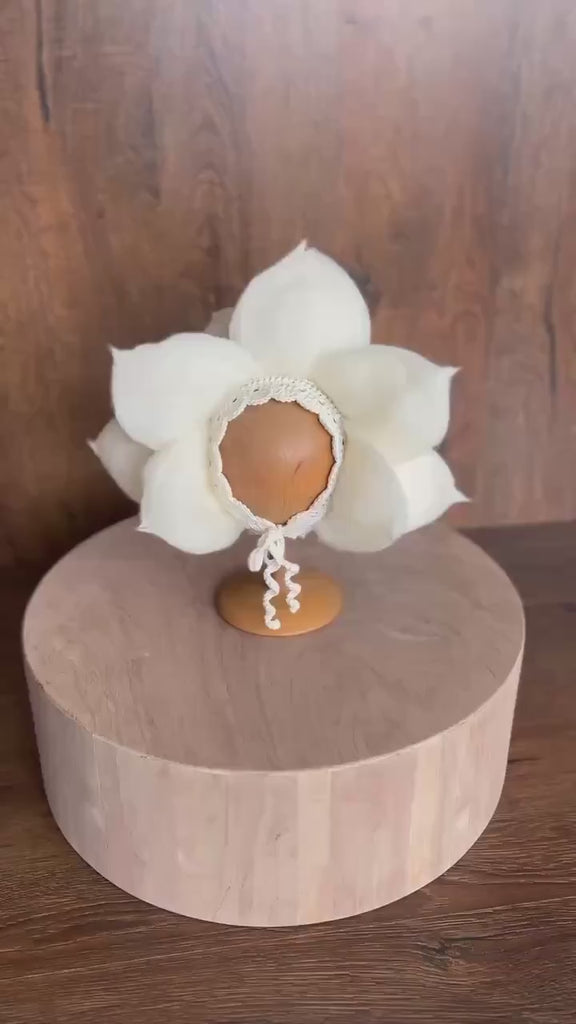 Baby Flower Felt Hat, Flower Newborn Merino Wool Felted Rug Set with Felted Hat for Girl, Newborn Photography props,Newborn Felted Props Set