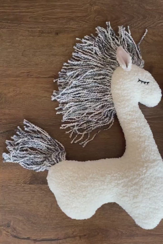 Newborn Unicorn Posing Toy, Newborn Animal Posing Pillow for Newborn Photography prop, Newborn Stuffed Animal Pillow, Newborn Unicorn Pillow