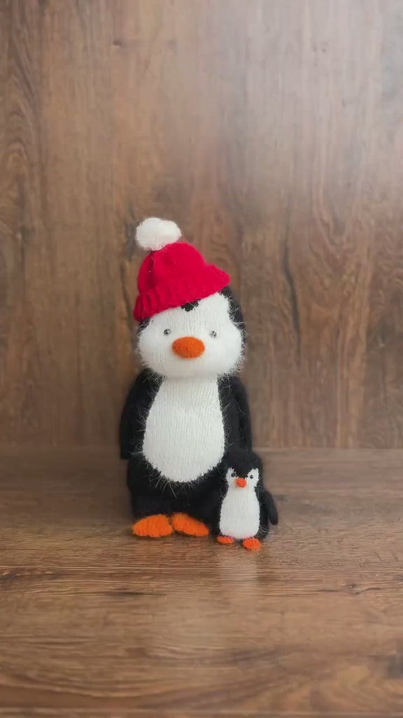 Baby Penguin Knitted Toys, Newborn Penguin Photo Props, Penguin Newborn Photography props, Newborn Penguin Toys, Newborn Coming Home Outfit